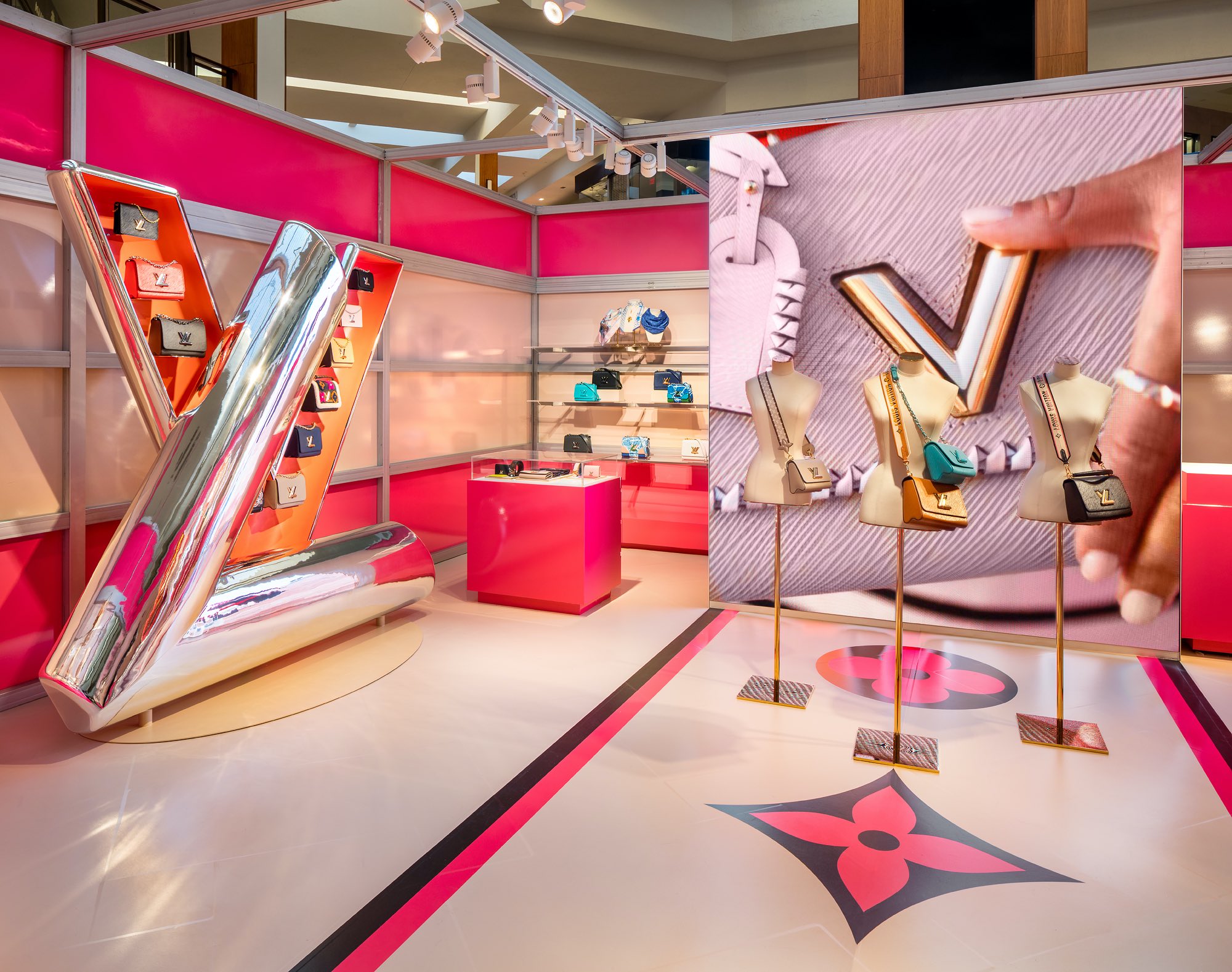 Louis Vuitton's Twist Cube Pop-Up at Aventura Mall