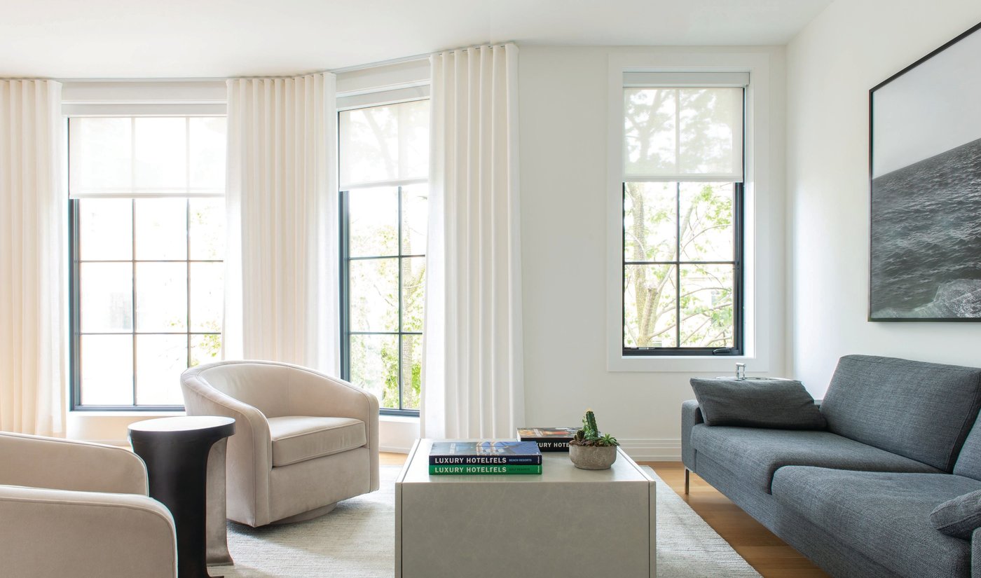 Timeless Chic Condo Design in Lincoln Park