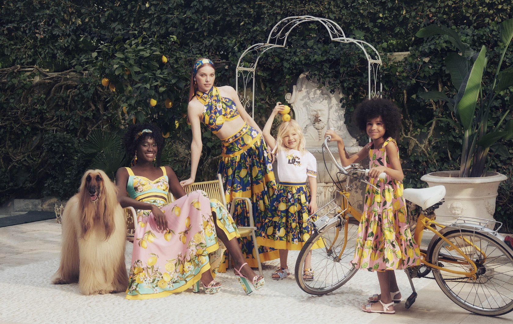 DOLCE&GABBANA キッズワンピース レモン柄&デニムスカート DOLCE&GABBANA キッズワンピース レモン柄&デニムスカート