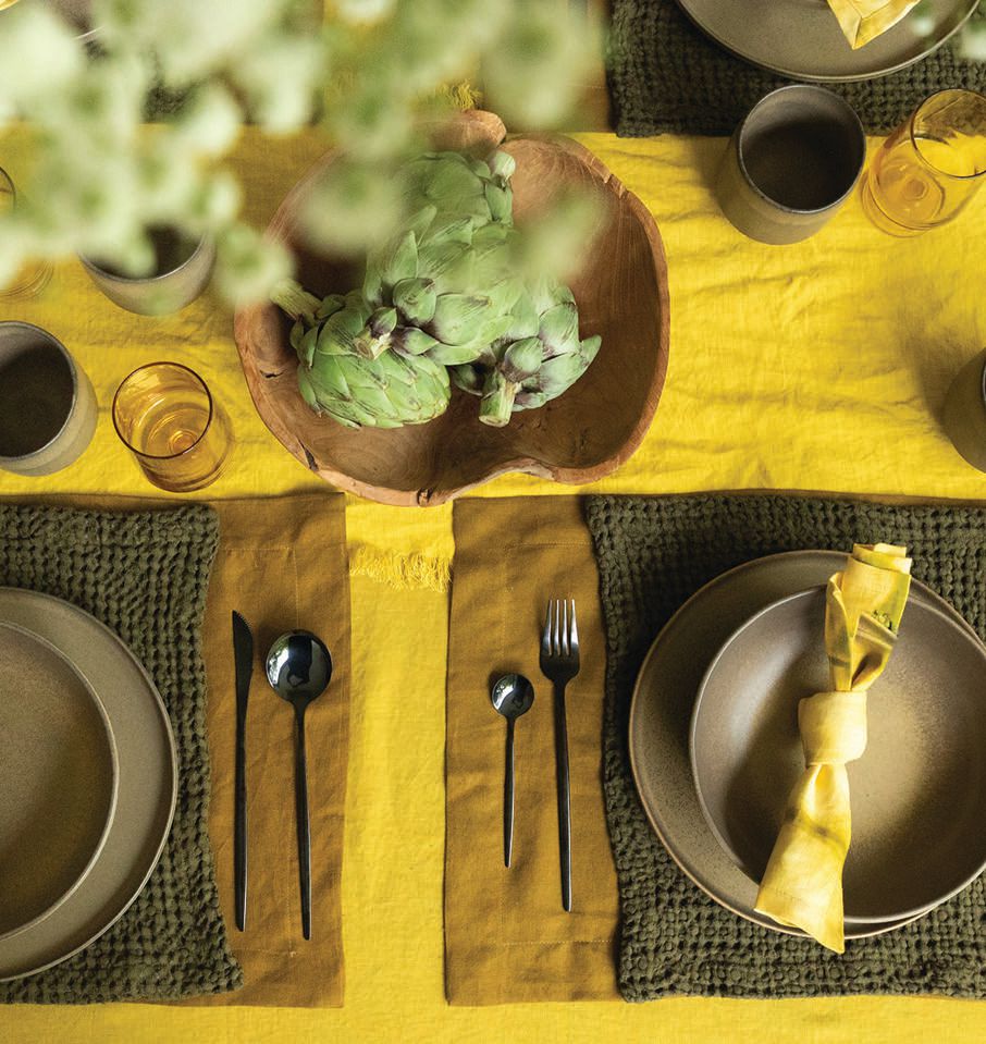 Citron&Date tablecloth, place mats and napkins FROM TOP, PHOTOS: BY JESSICA PINE OF THE PINE COLLECTIVE