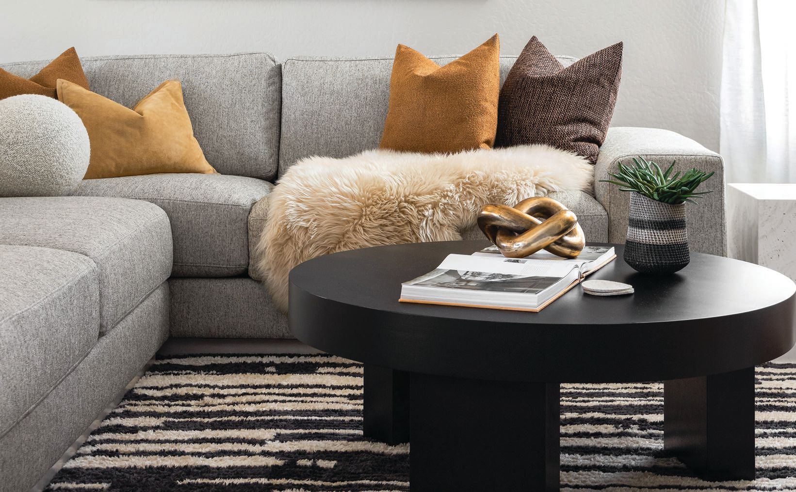 Chandler Home Modernization: Stylish Family Living