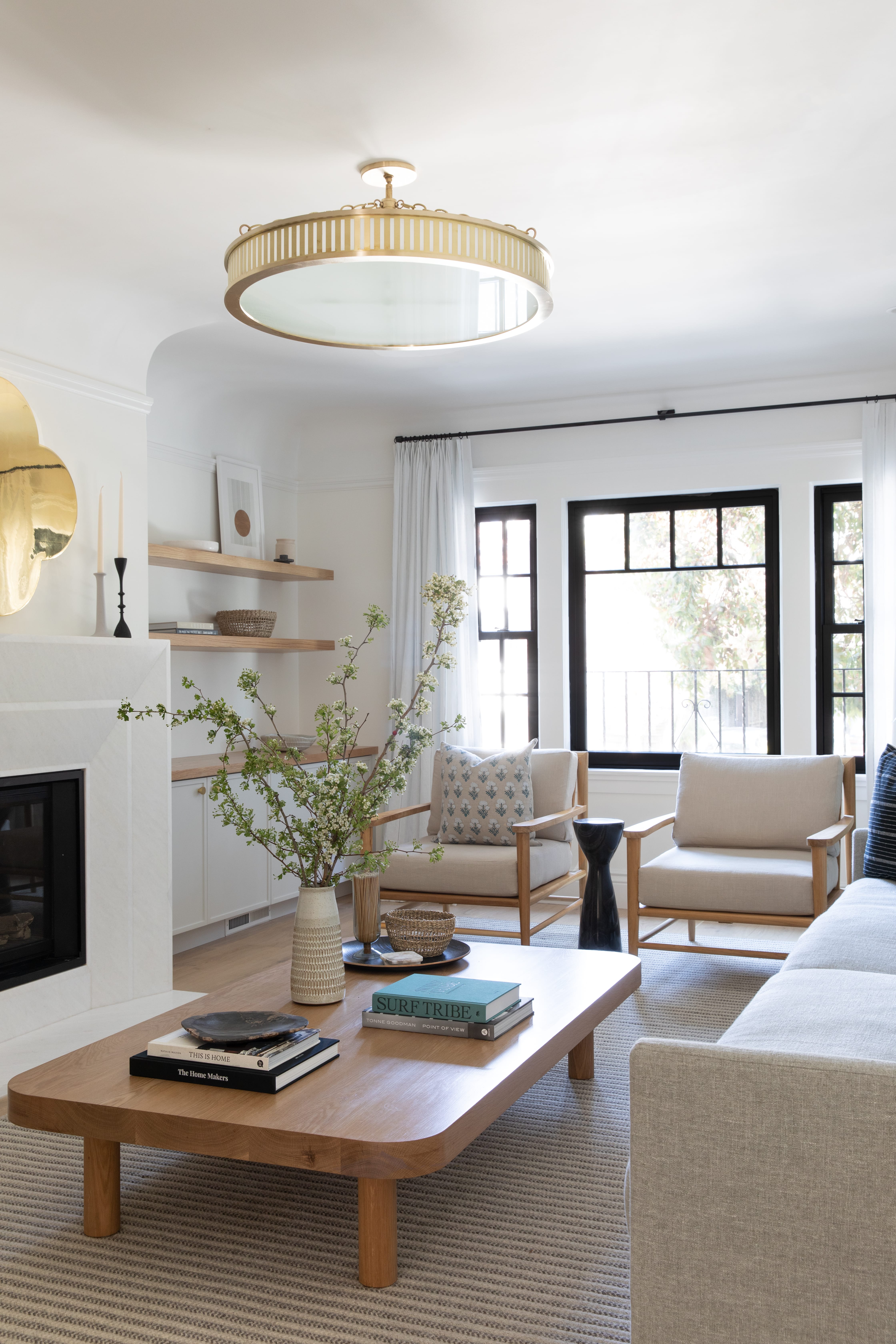 Stylish Sea Cliff Home Design by K Interiors