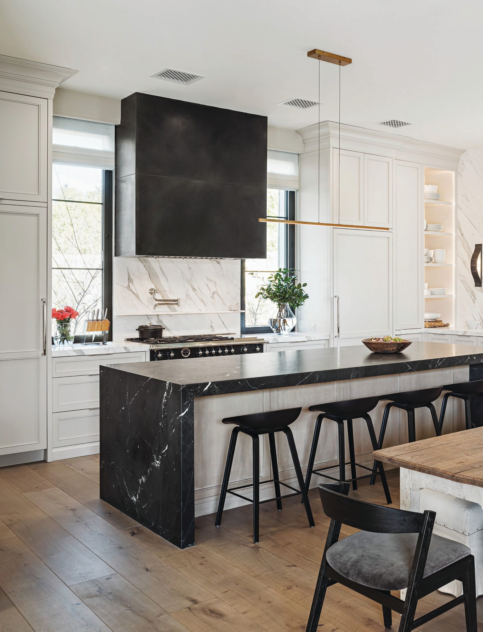 Family Home Design: Cosan Studio & Salcito Collaboration