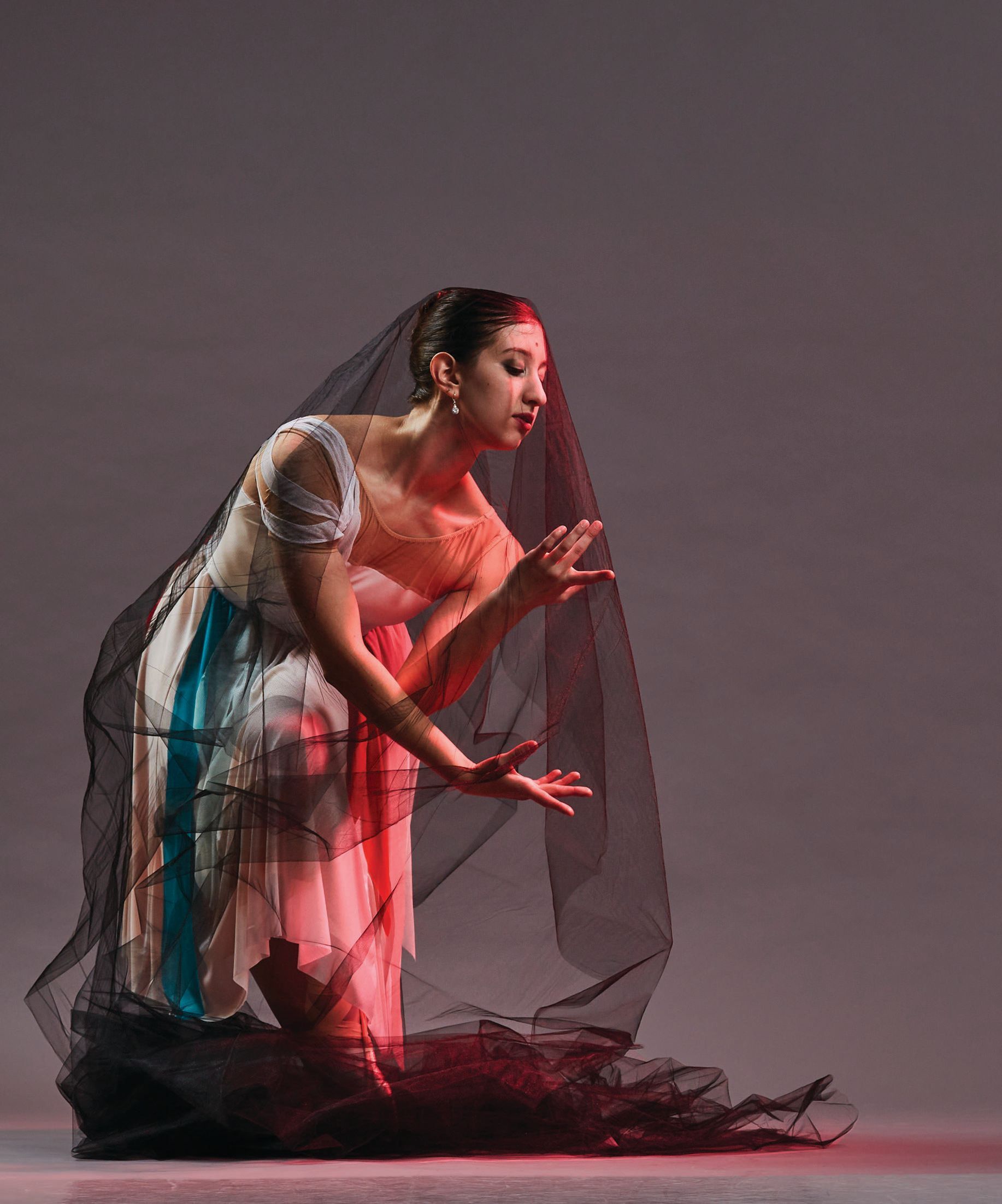Solo artist Sarah Clarke of Ballet 5:8’s BareFace PHOTO BY KRISTIE KAHNS