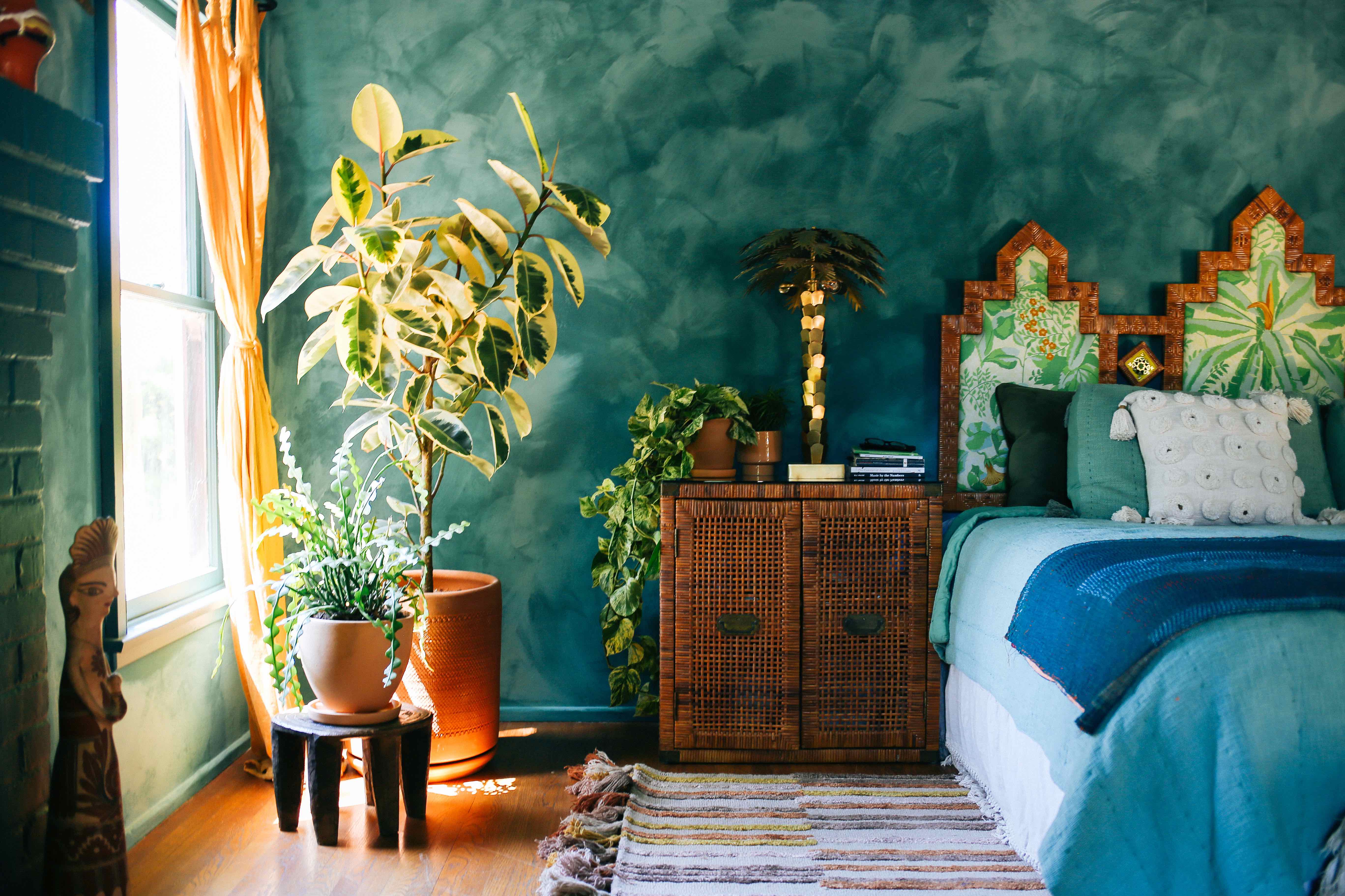 Explore 'Iconic Home': 50 Black Designers' Inspiring Stories
