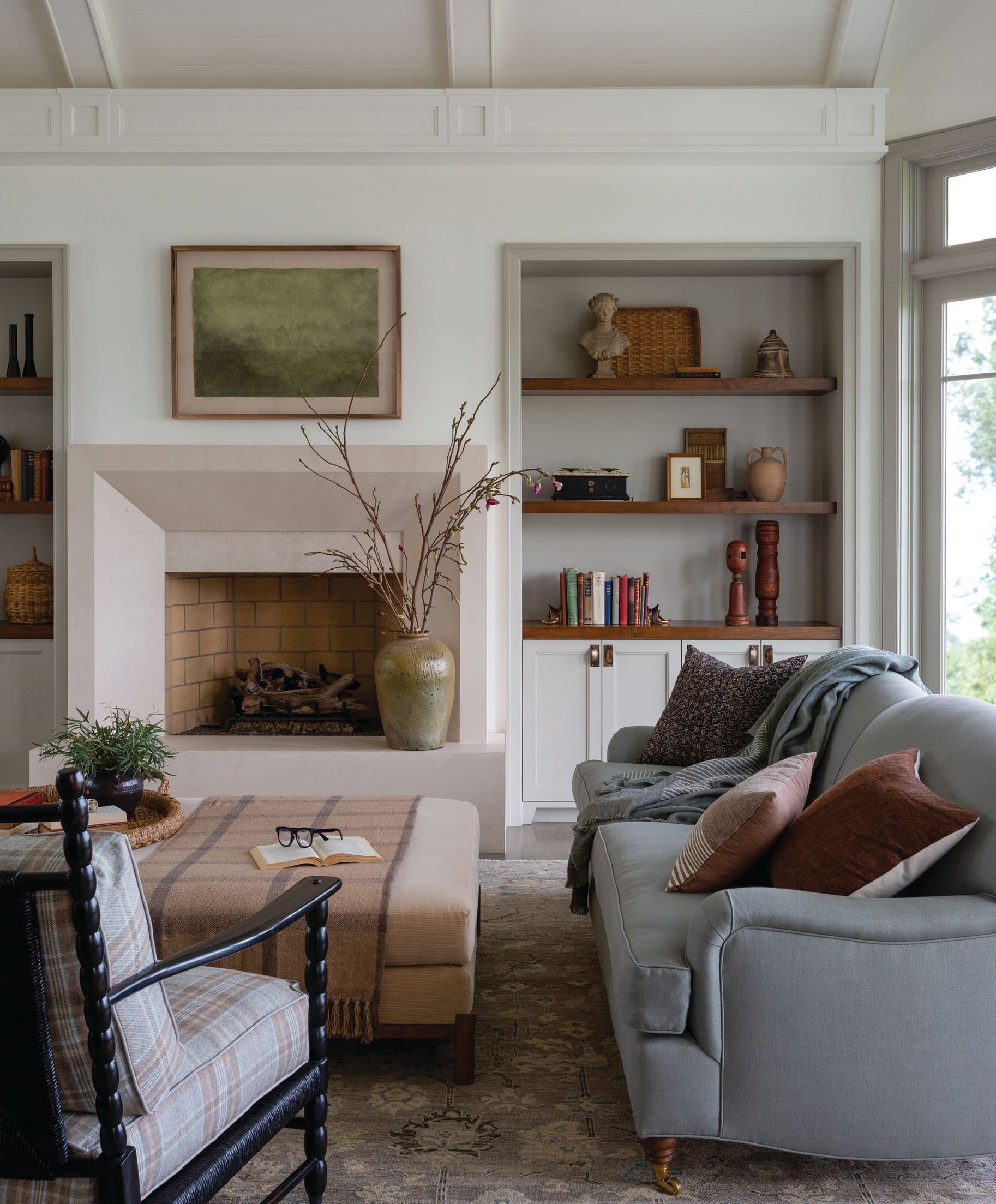 Palos Verdes Home: Timeless Design by Kate Lester Interiors