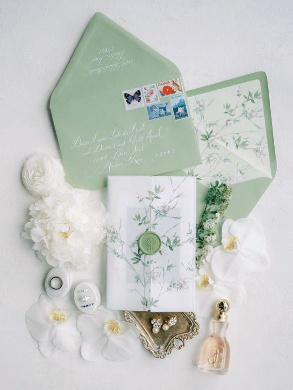 Stationery by Pardise Design Co. PHOTO BY ERIC AND JAMIE PHOTOGRAPHY