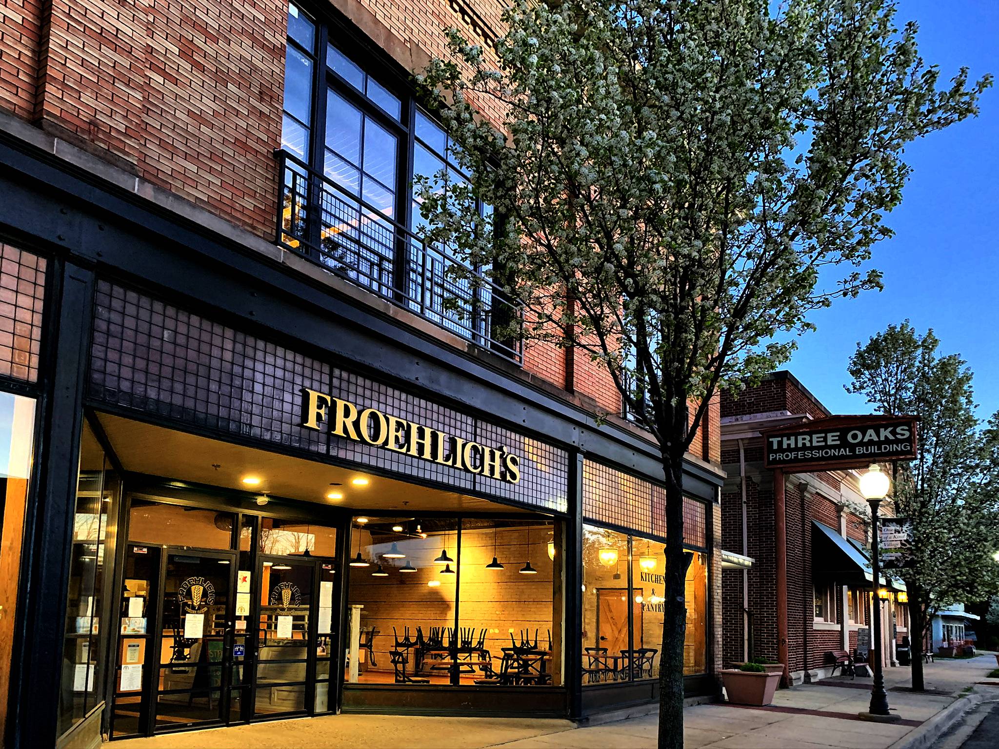 Explore Harbor Country MI: Top Spots, Dining & Stays Guide