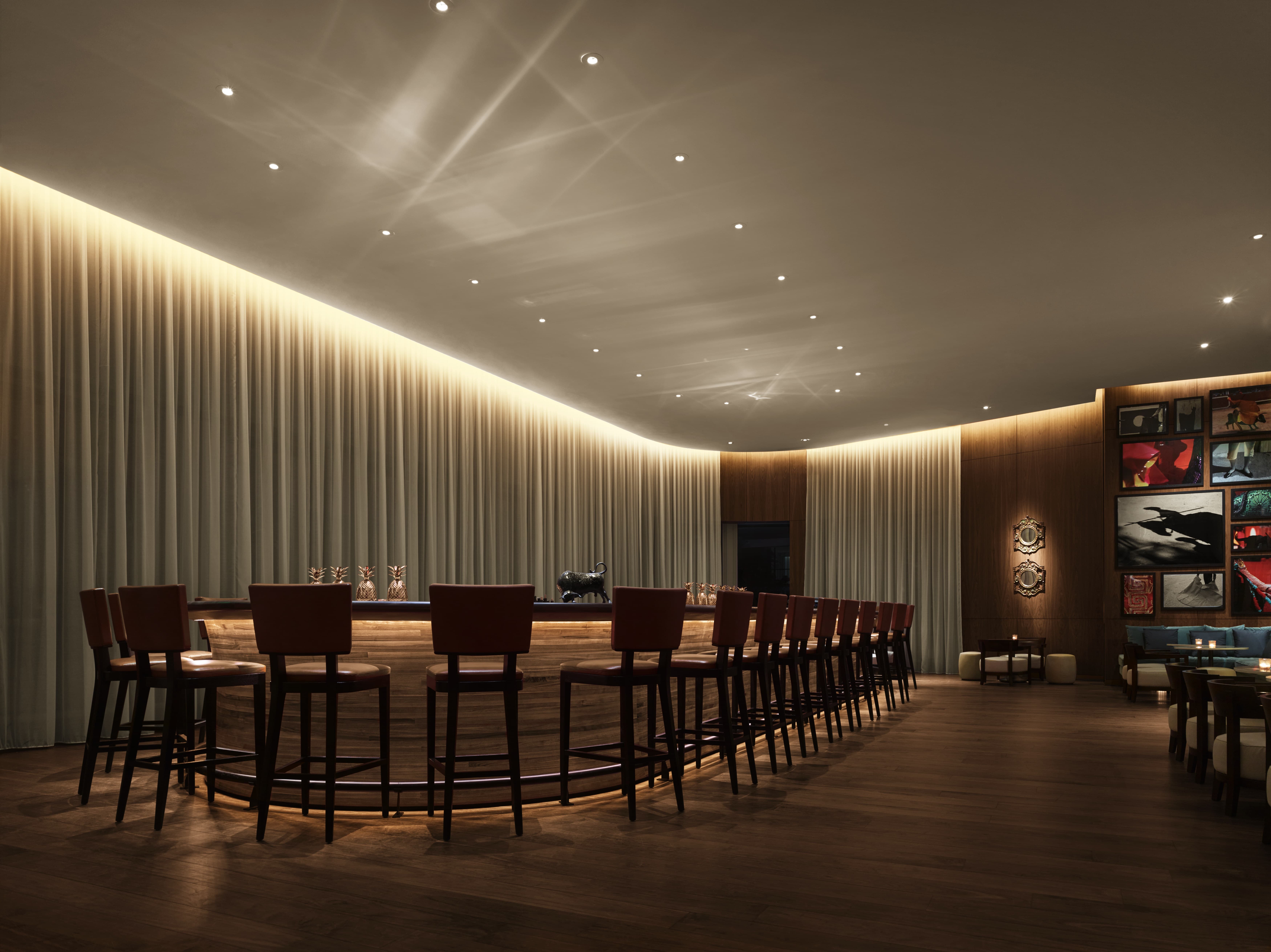 Eleven Madison Park comes to Miami for an exclusive night, taking over the MATADOR BAR at the Miami Beach EDITION, complete with a one-of-a-kind experience.
