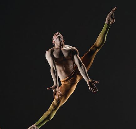 LINES dancer Theo Duff-Grant PHOTO BY RJ MUNA