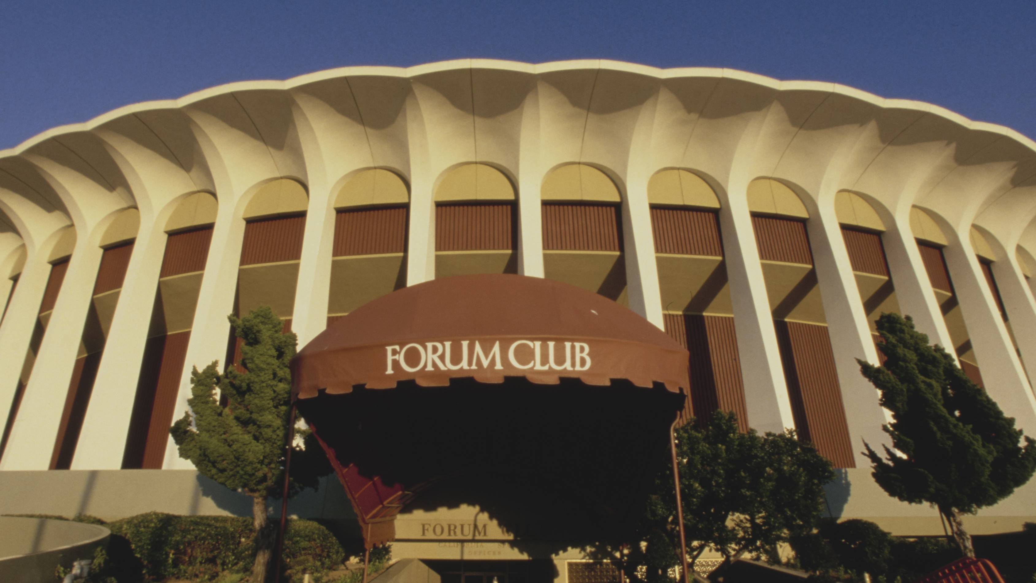 Best Eats Near Kia Forum, Intuit Dome & SoFi Stadium