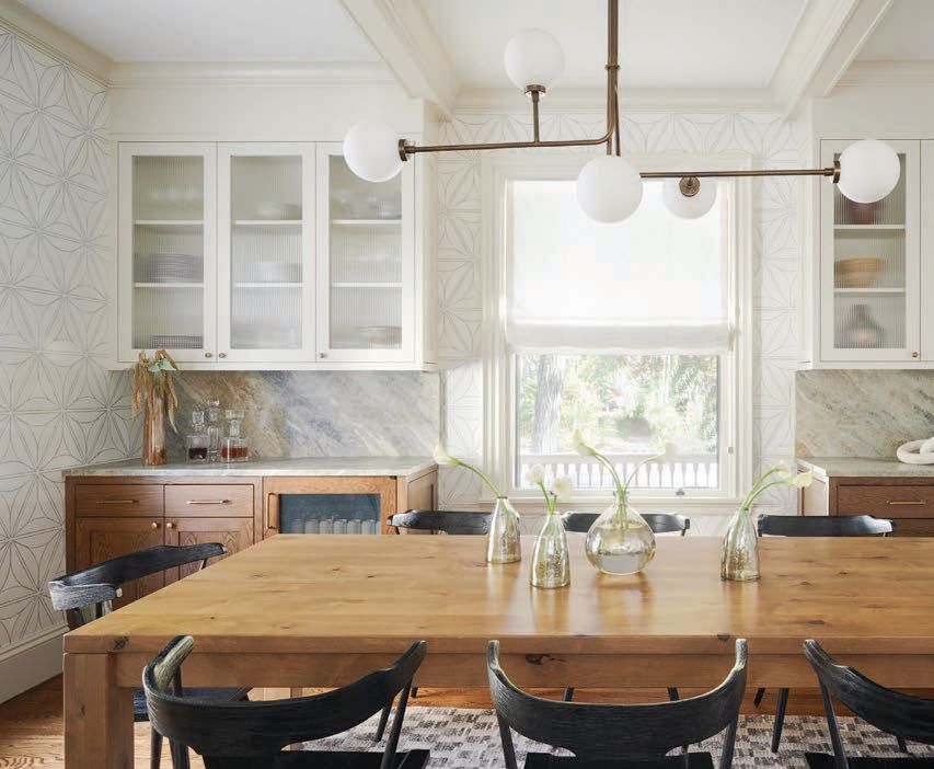 Custom Colonial Home Design: Maximizing Space & Style