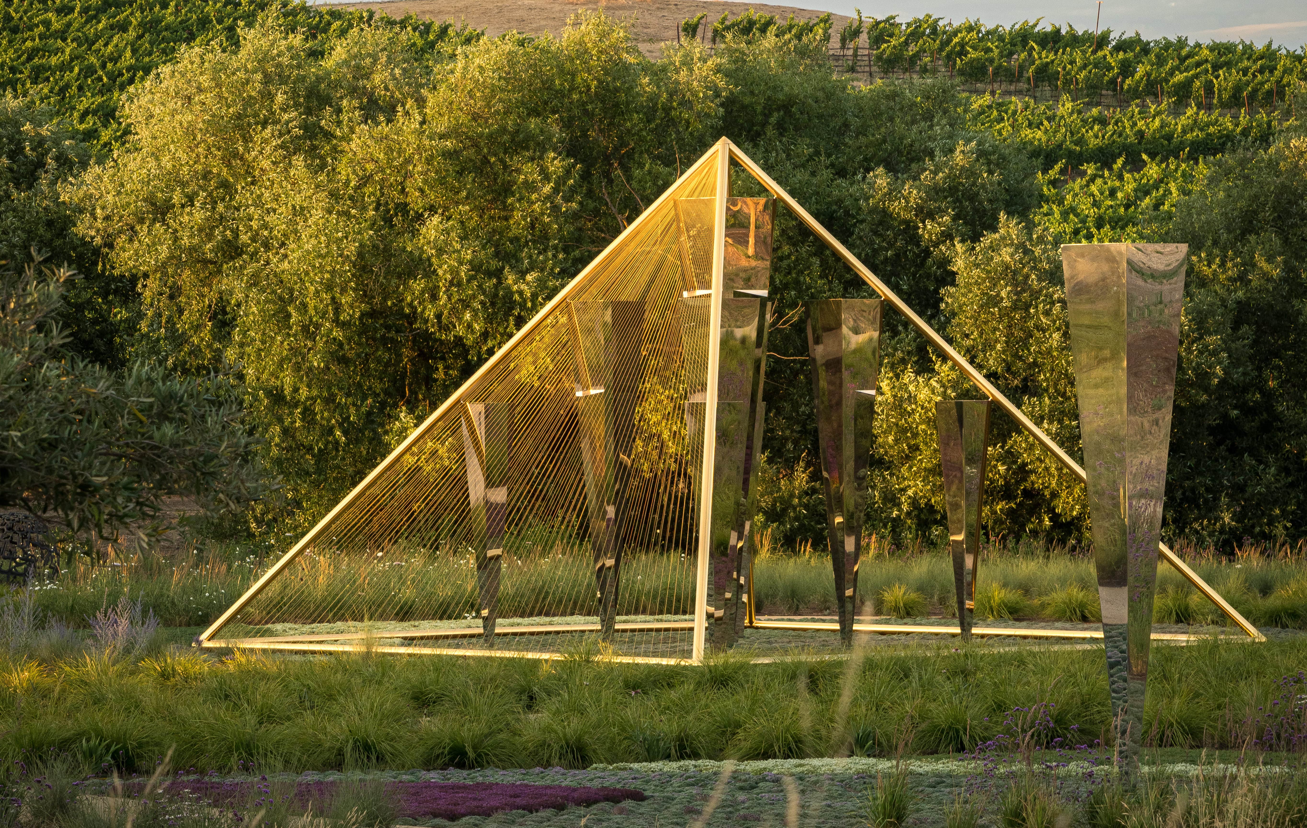 アート・デザイン・音楽 facendo materiali con archizoom HYPERSPACE: A Sound Sculpture by Yang Bao at Donum Estate