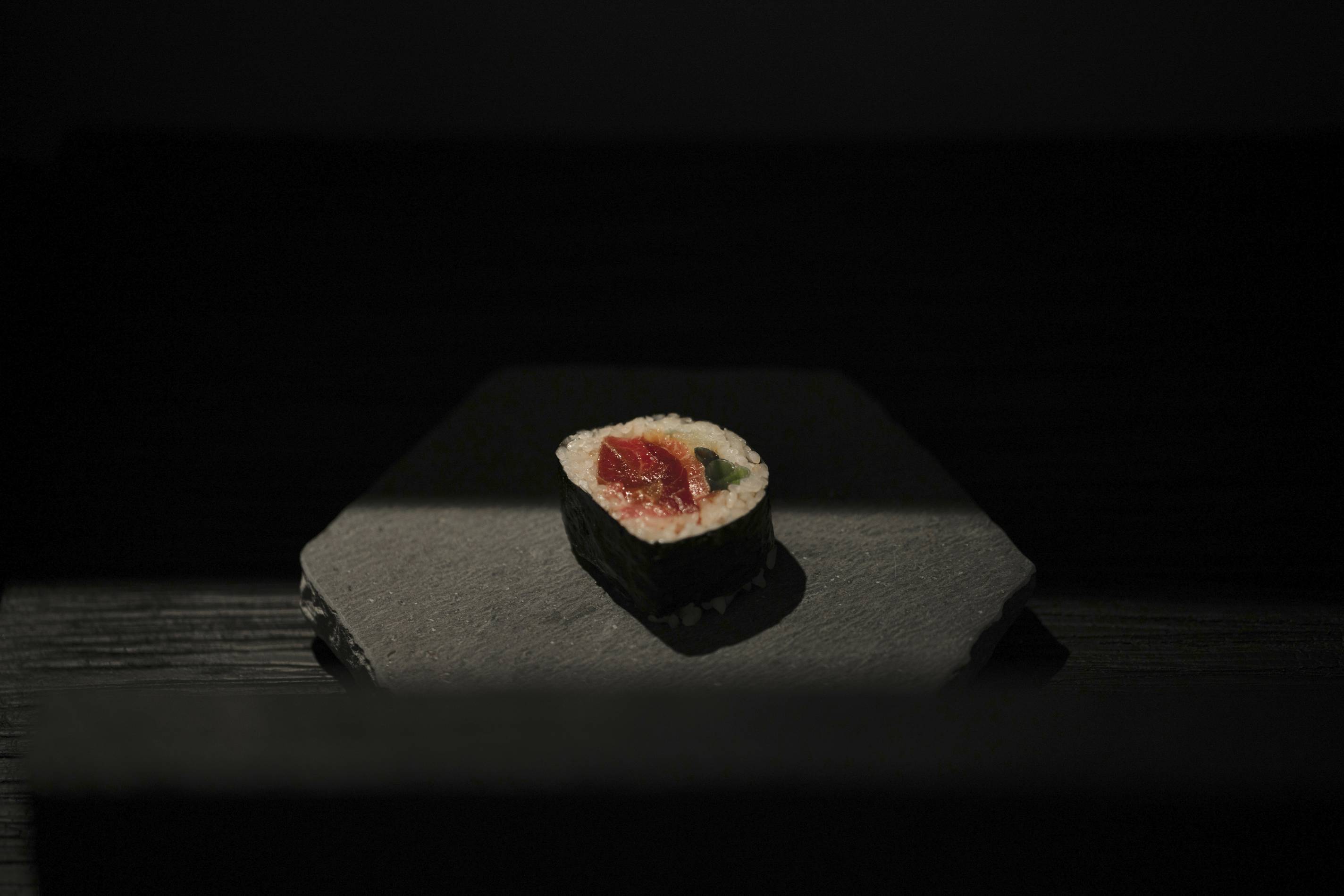 Tuna_Roll_1.jpg