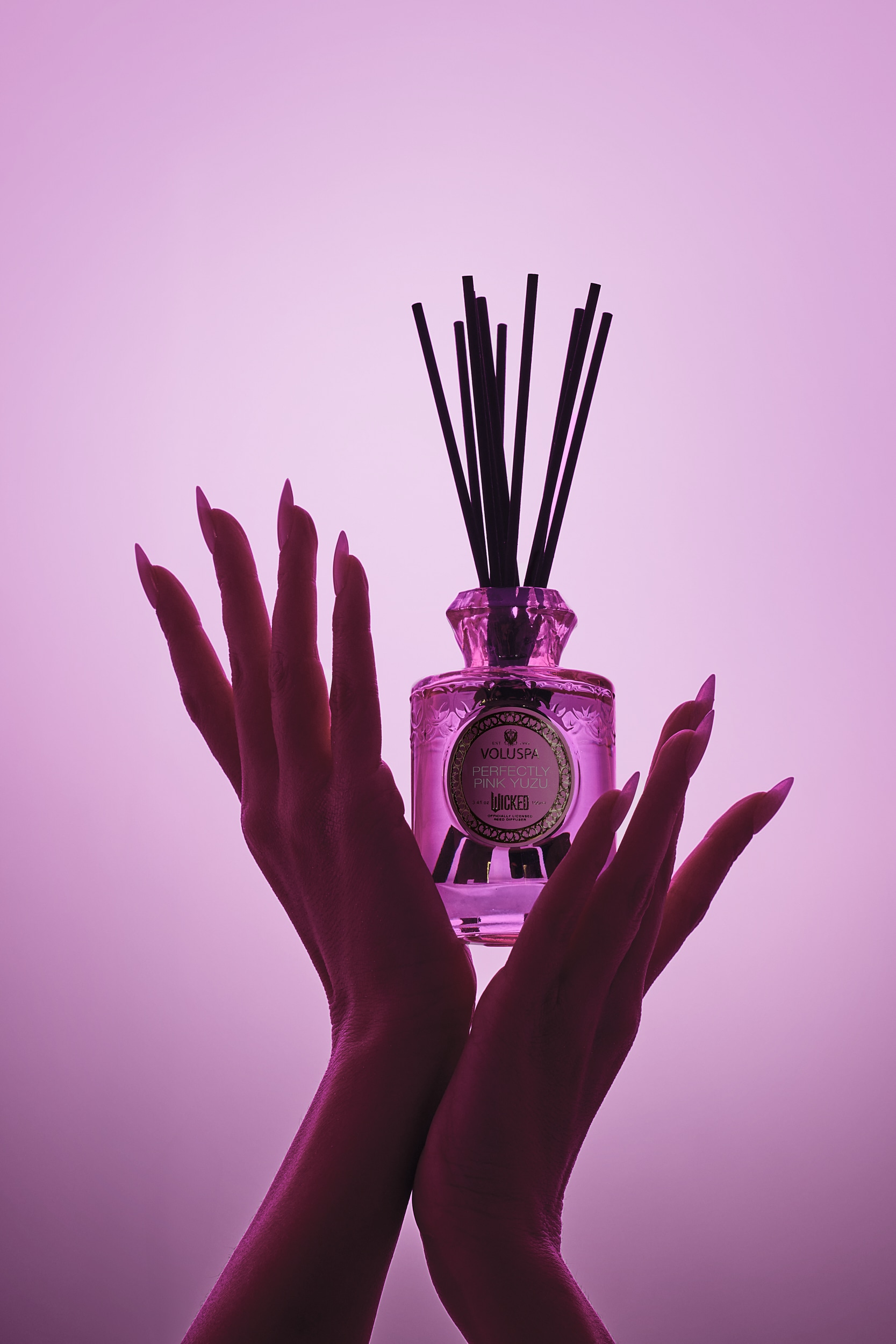 Voluspa's 'Wicked' Fragrance Collection: Enchant Your Home