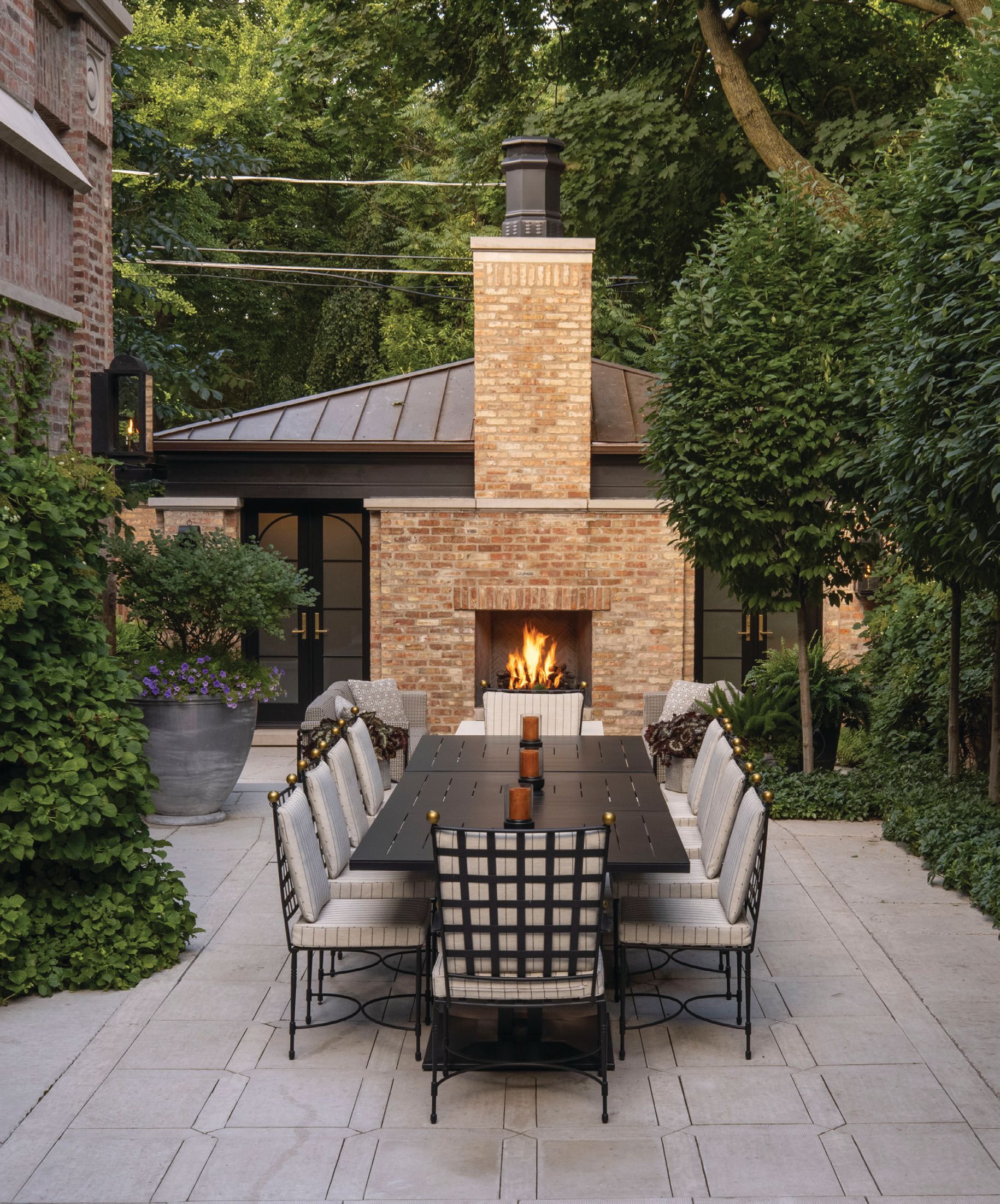 Timeless Outdoor Living Design: Blend of History & Elegance