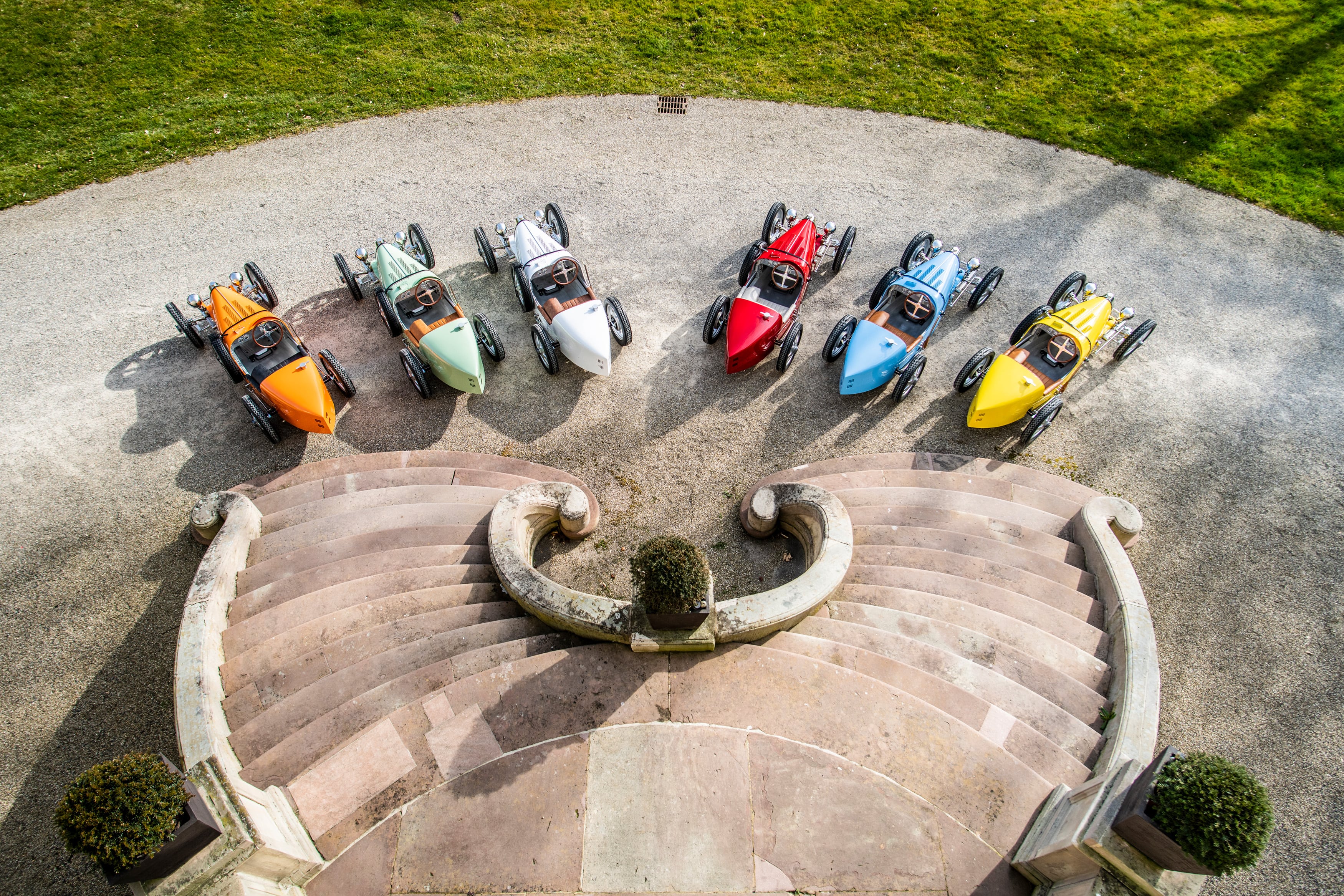 Hedley Studios' Unique Automotive Art Showcase in Palm Beach