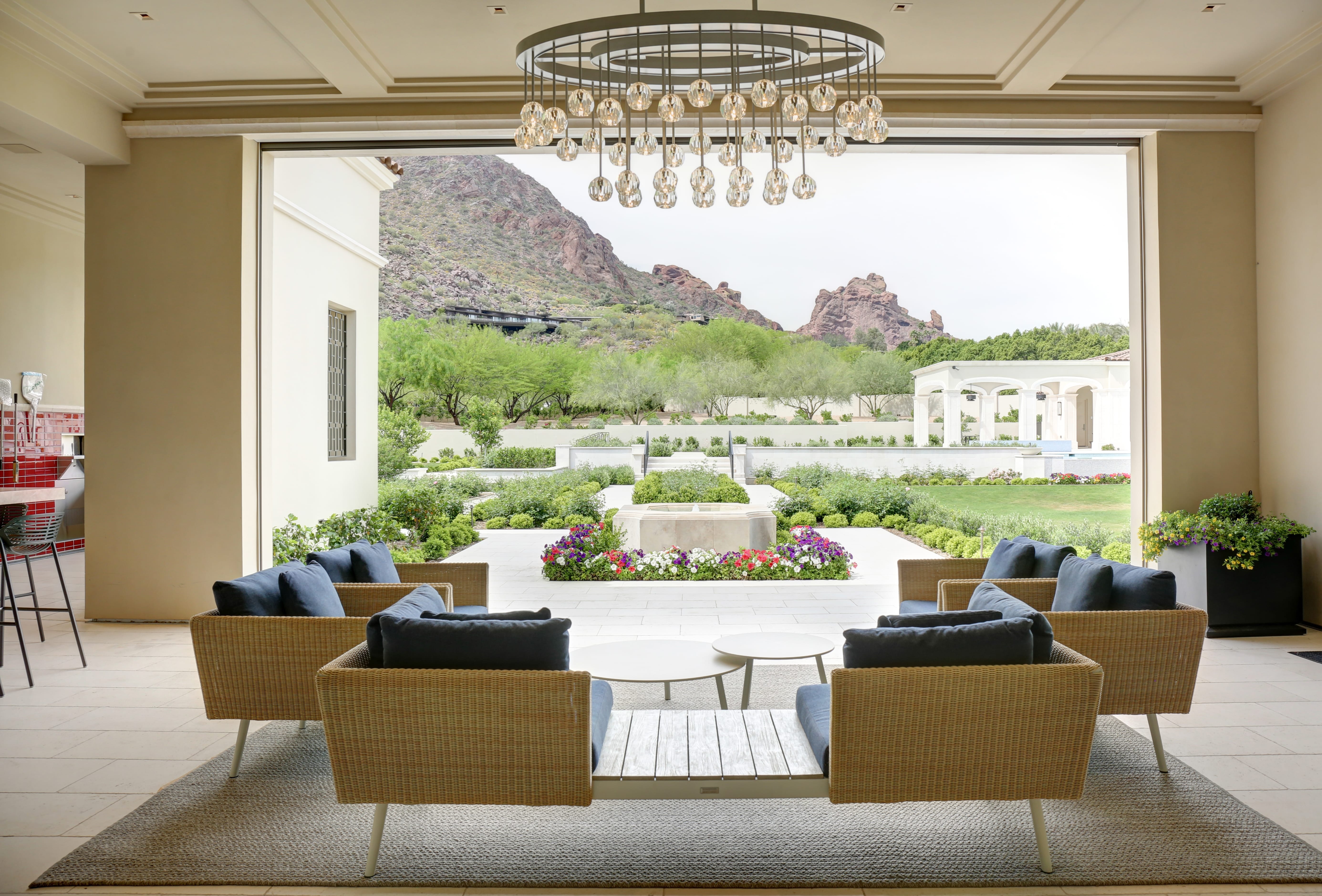 Luxurious Paradise Valley Home with Camelback Views