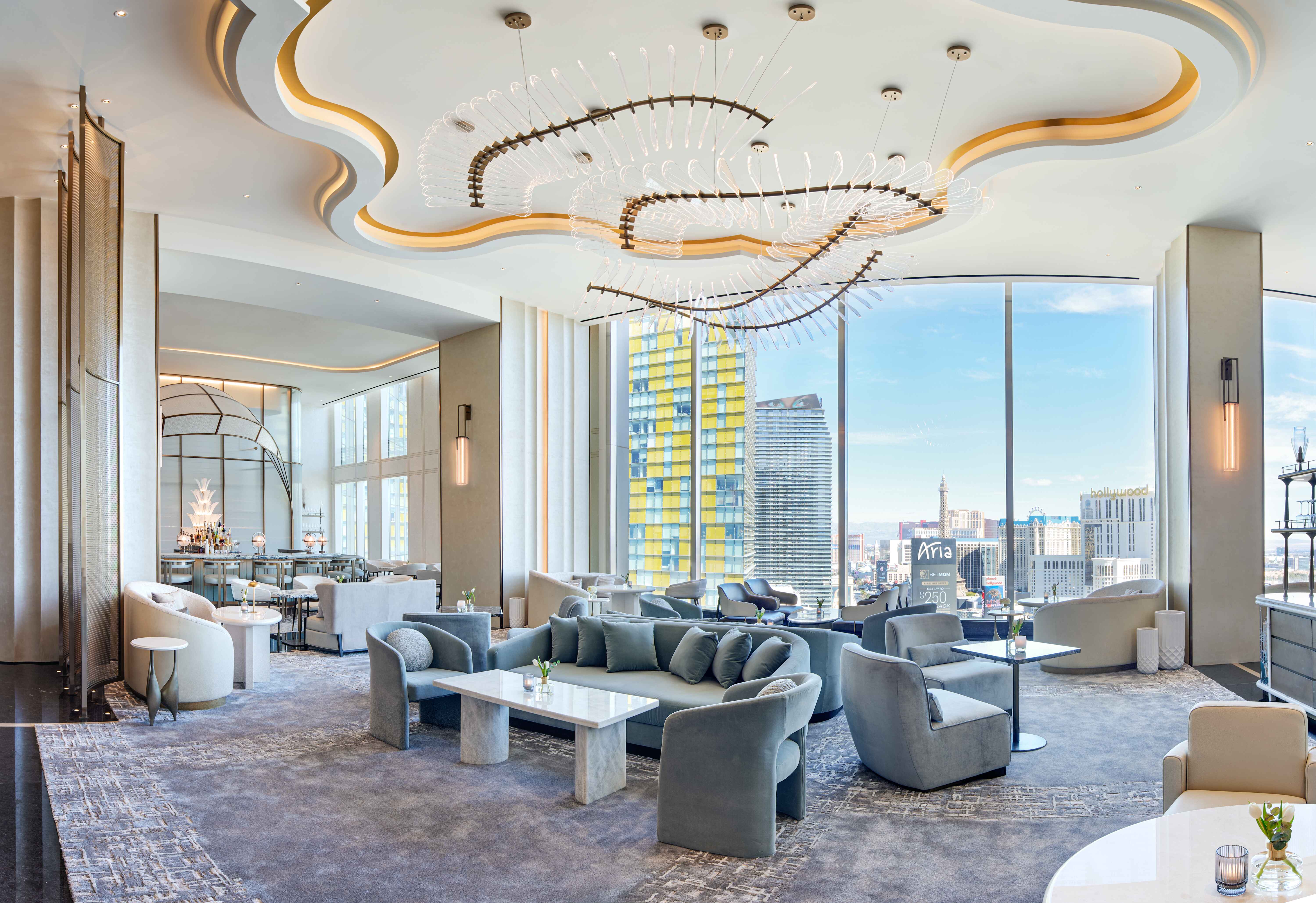 Peacock Alley & Hard Shake: New Vibes at Waldorf Astoria