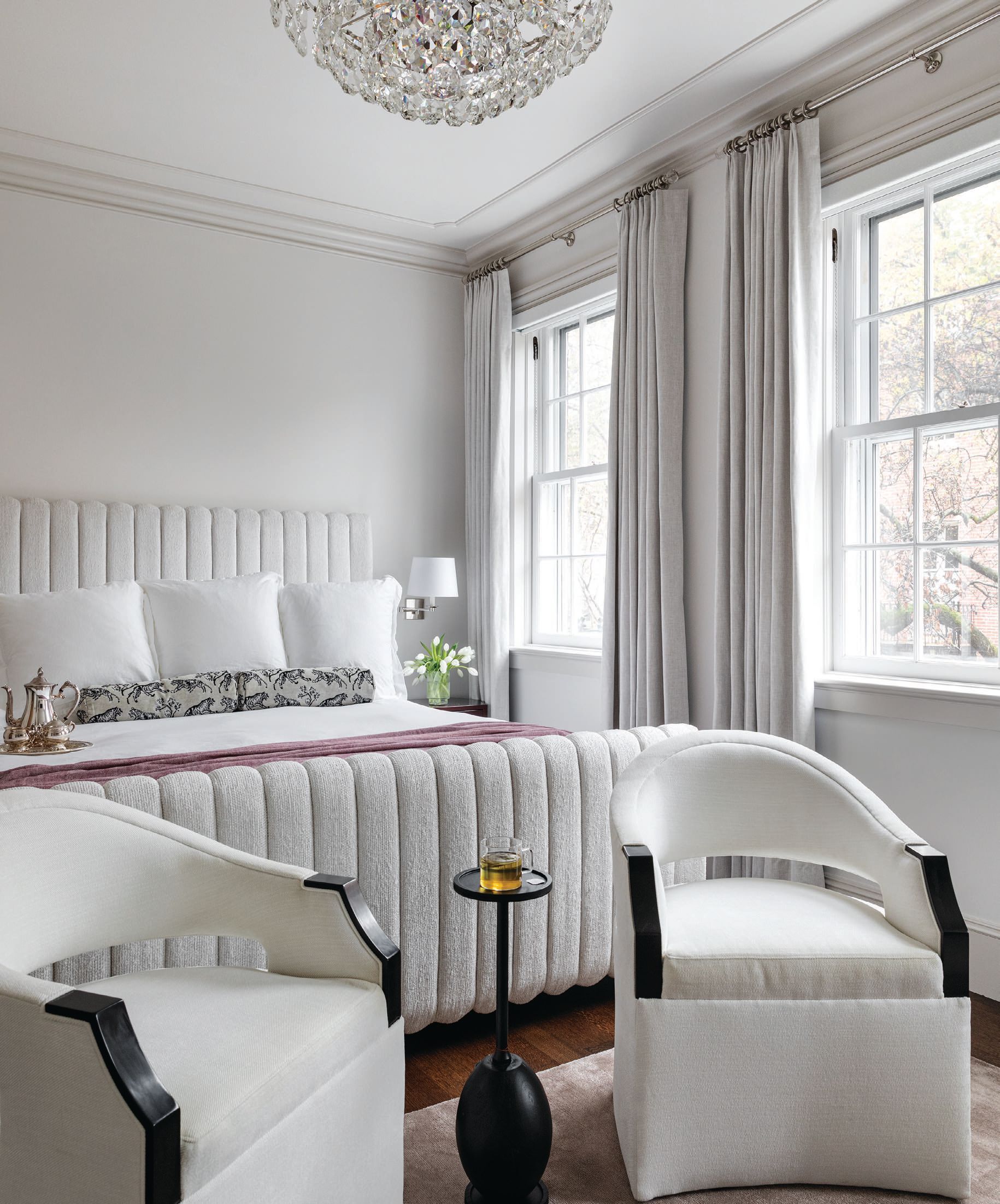 Timeless Designs: A Historic Charles River Brownstone Reimagined