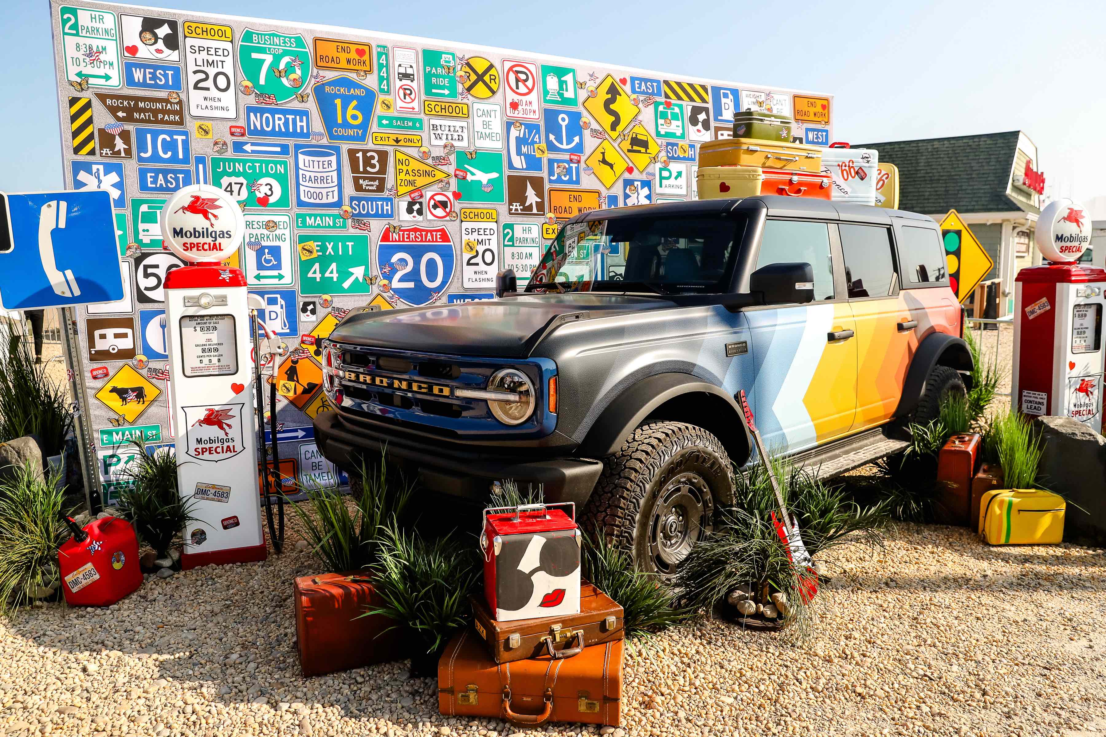 Alice + Olivia Arrives In Montauk With Ford Bronco