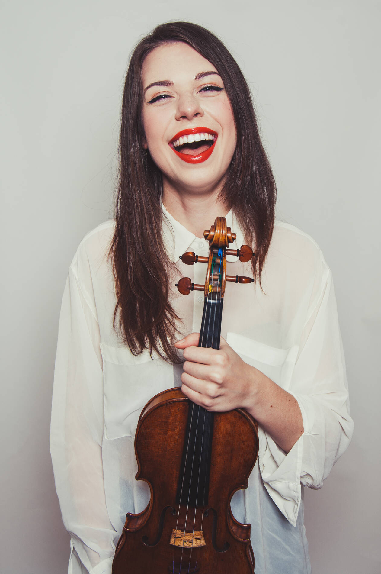 Tessa_Lark_-_copyright_Lauren_Desberg