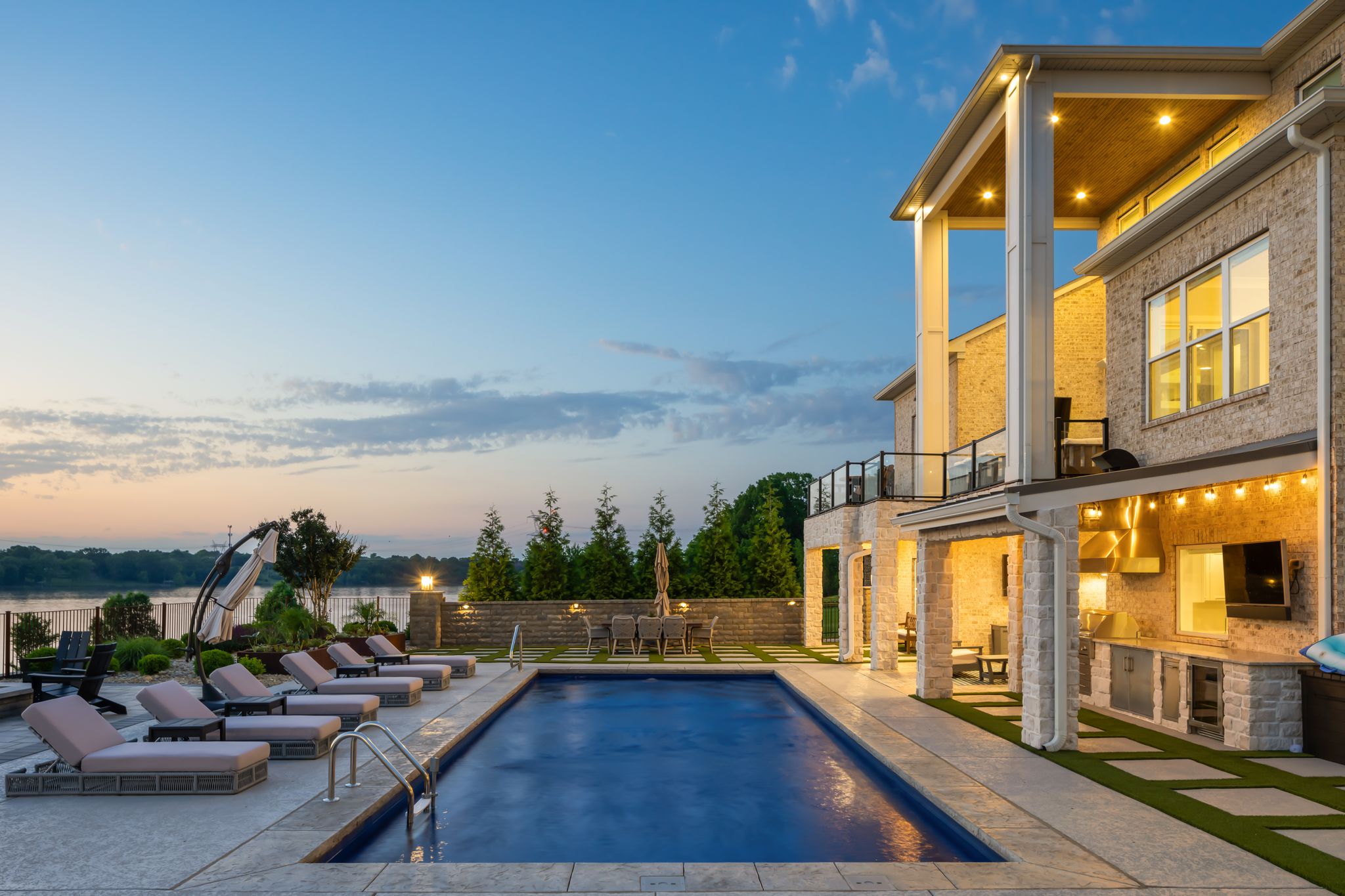 Luxury Lakefront Living Near Nashville: A Rare Waterfront Home Hits The Market