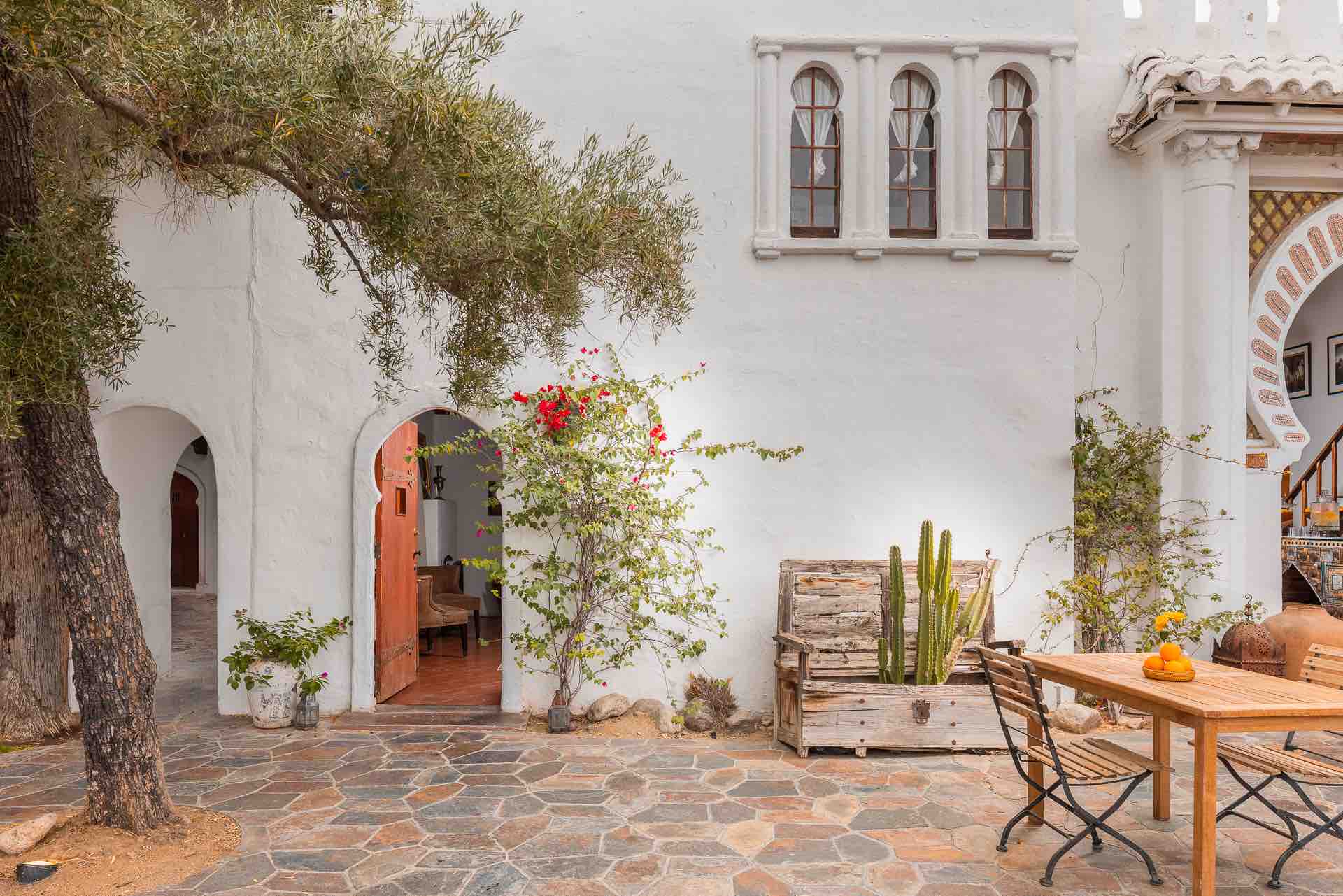 The Hidden Past Behind One of Palm Springs' Most Serene Retreats