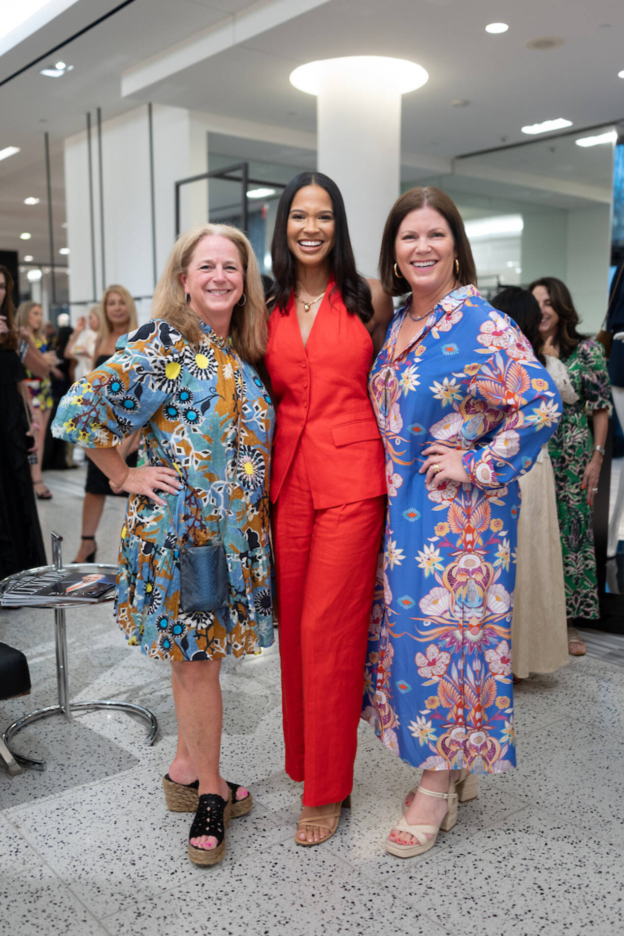 Tootsies Summer Soiree Supports Dress for Success Houston
