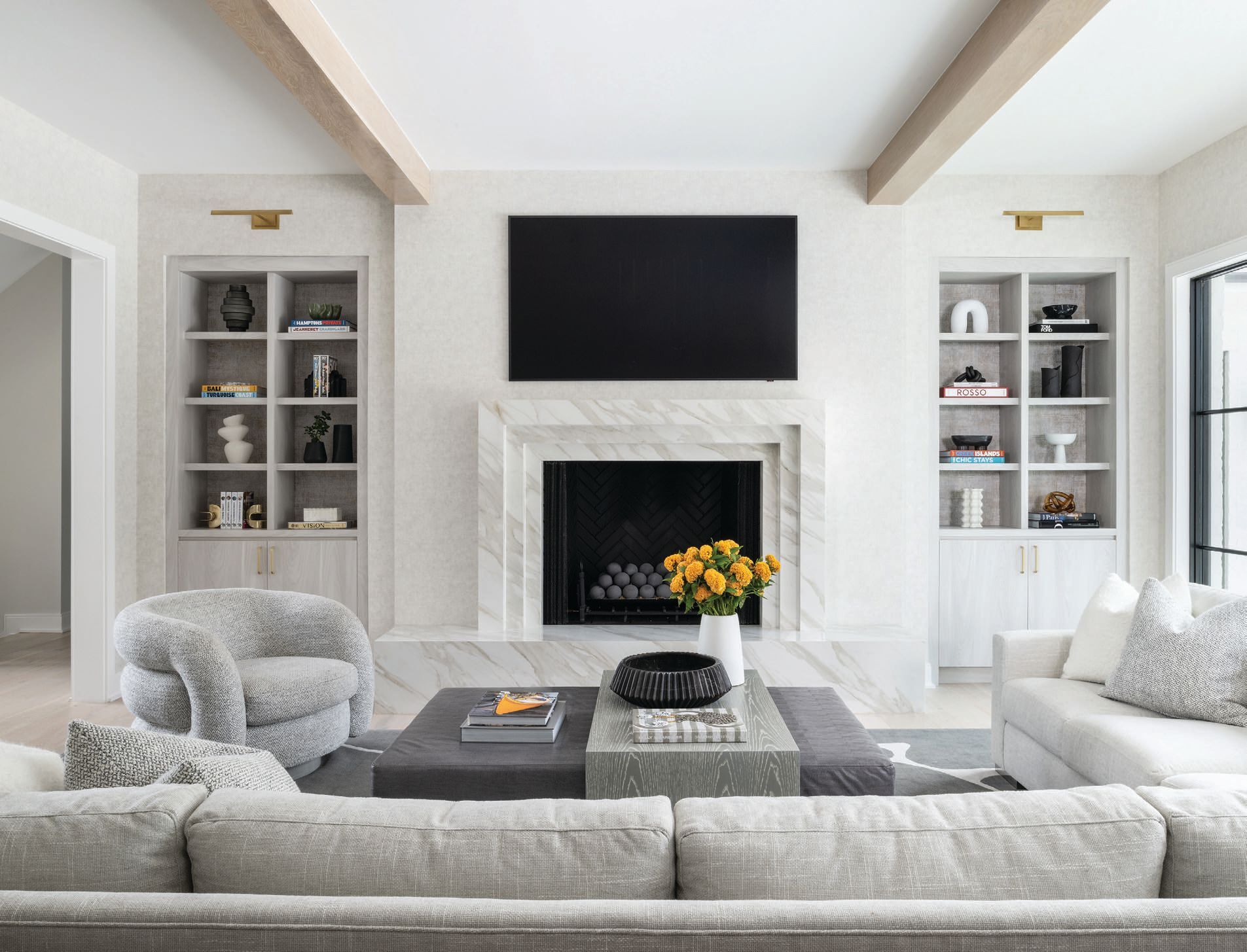 Edgy Modern Details Wow in This Great Falls Home