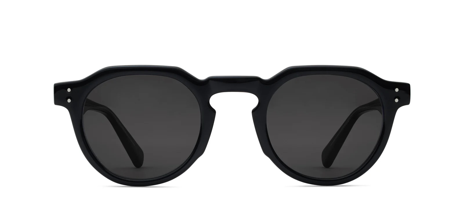 10 Chic Black Sunglasses for Ultimate Winter Style display picture 1