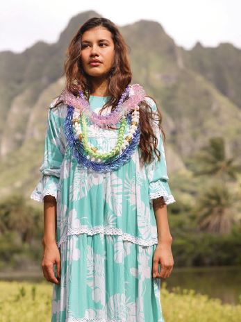Hawai'i's Arlie Pemberton Creates Stunning Glass Forever Flowers