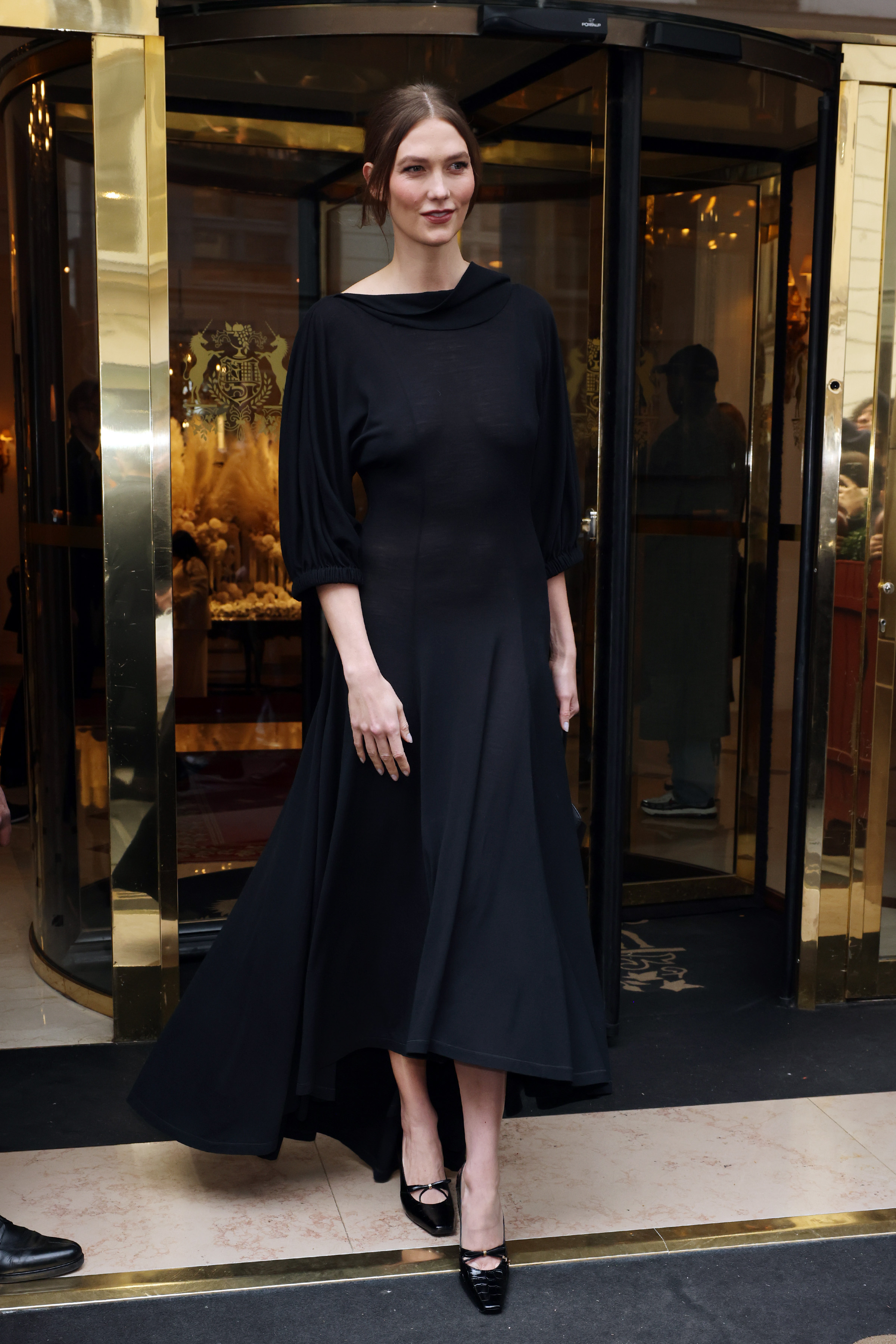 chinese dress ladies Black Kim Kardashian (Kim K) Satin Dress V Neck Prom Celebrity Dress L –  Hoprom main image 1