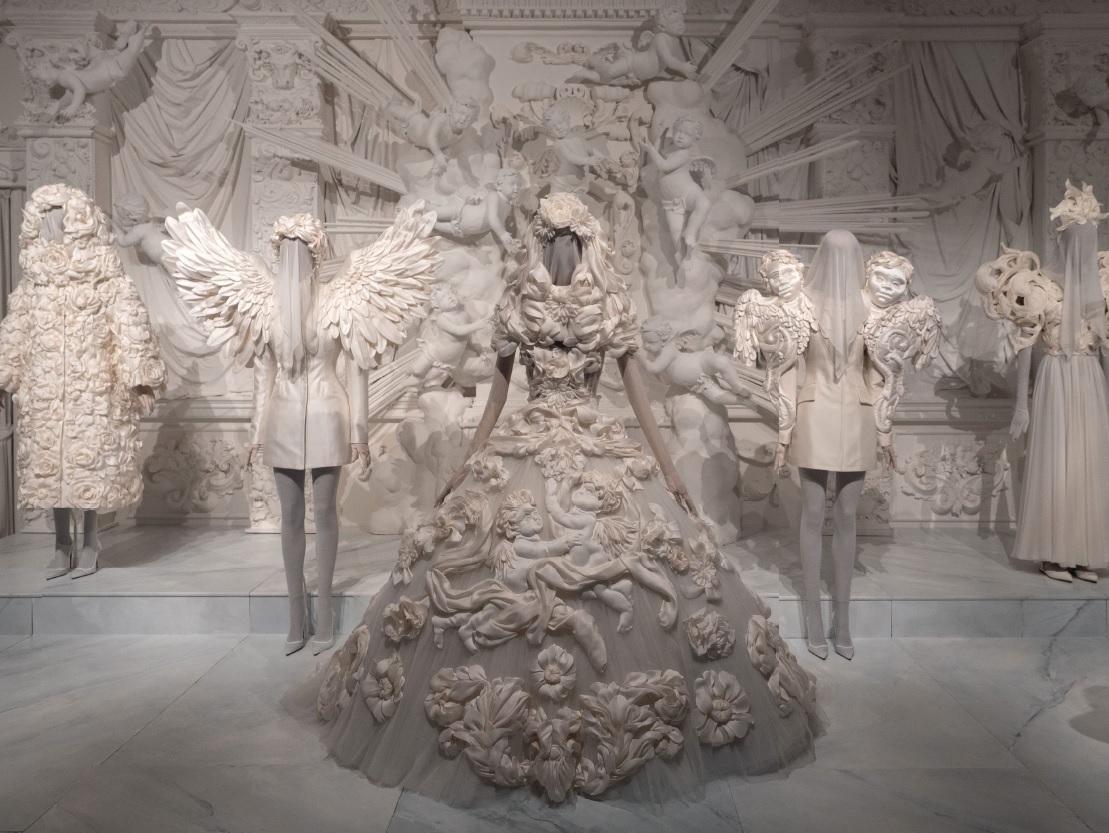 From the Heart to the Hands: Dolce & Gabbana' Debuts at Miami's