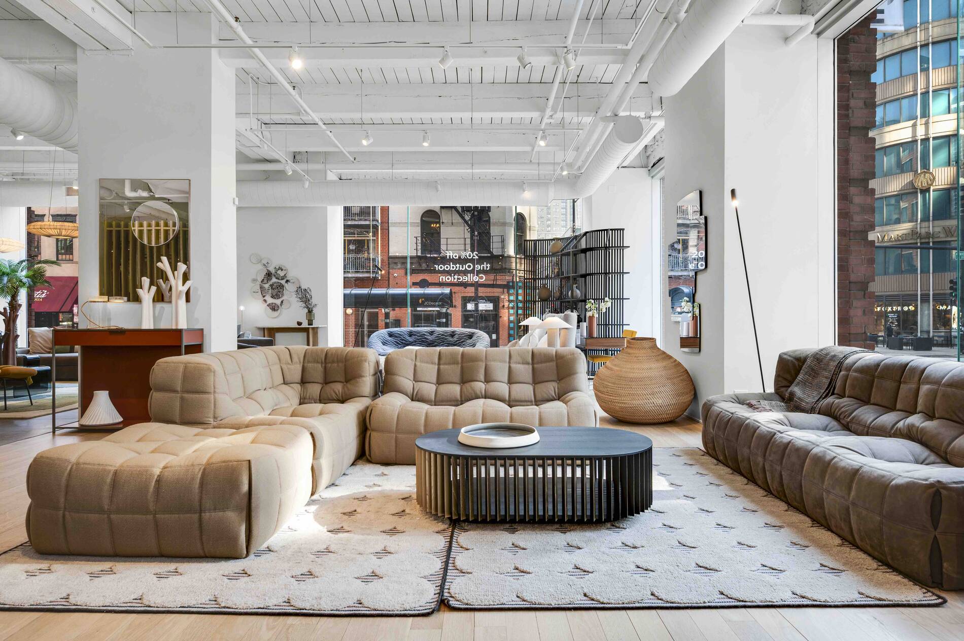 Ligne_Roset_Chicago_2025_-_01
