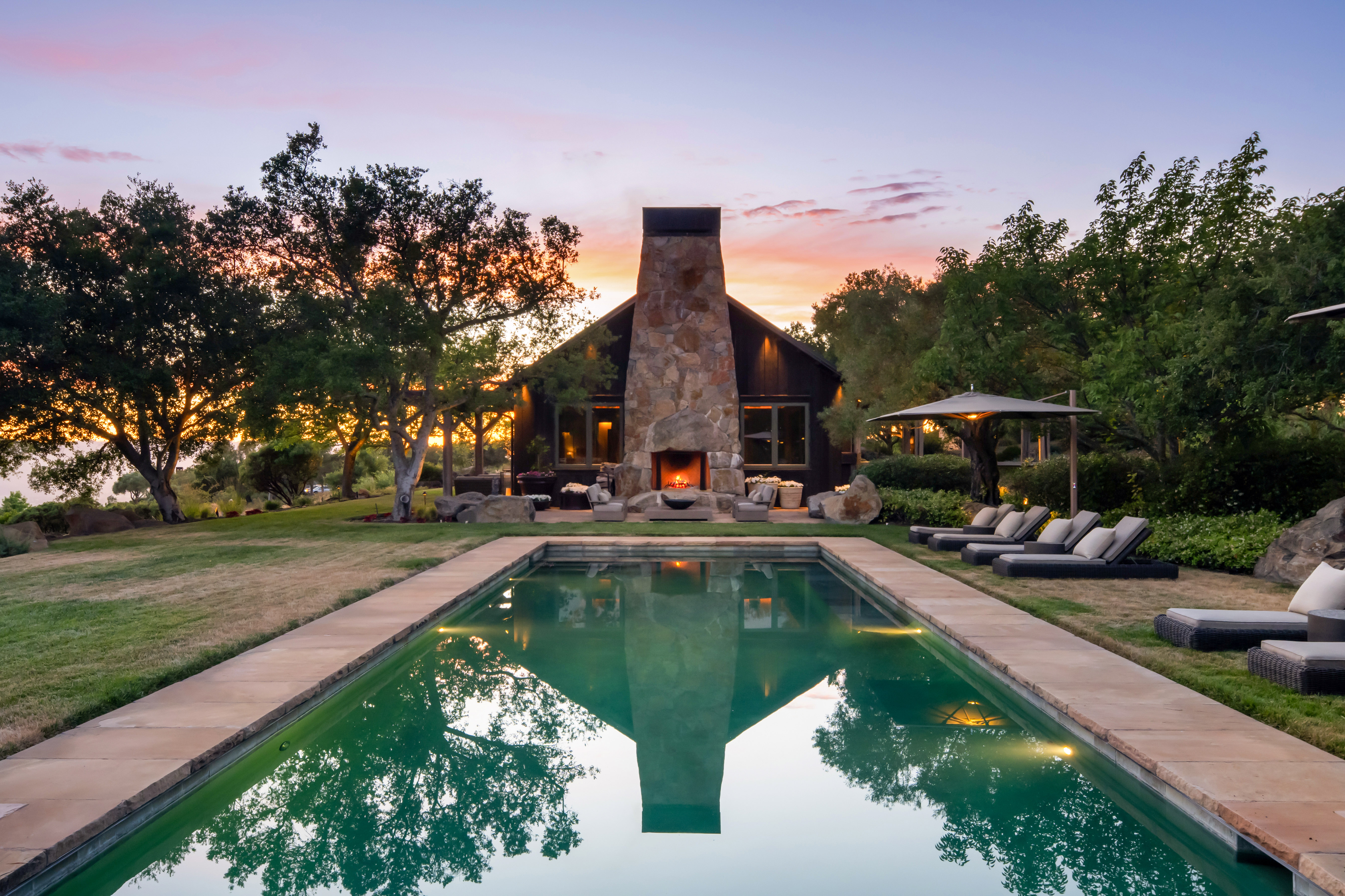 Pritchard Hill Estate: Napa's Luxury Long-Stay Retreat