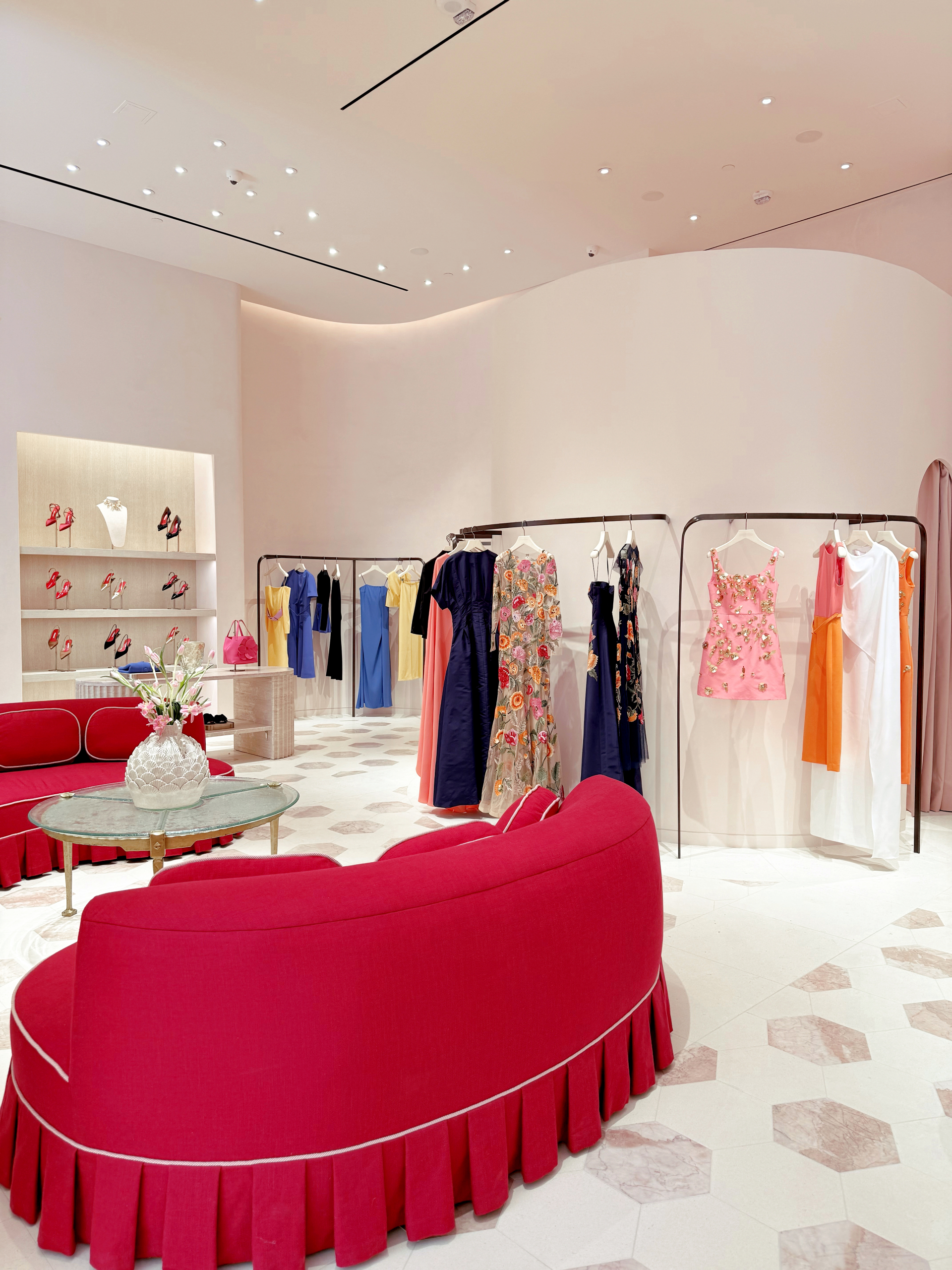 Luxury Avenue Carolina Herrera Tienda En Linea Carolina Herrera Celebrates Boutique Opening In Houston