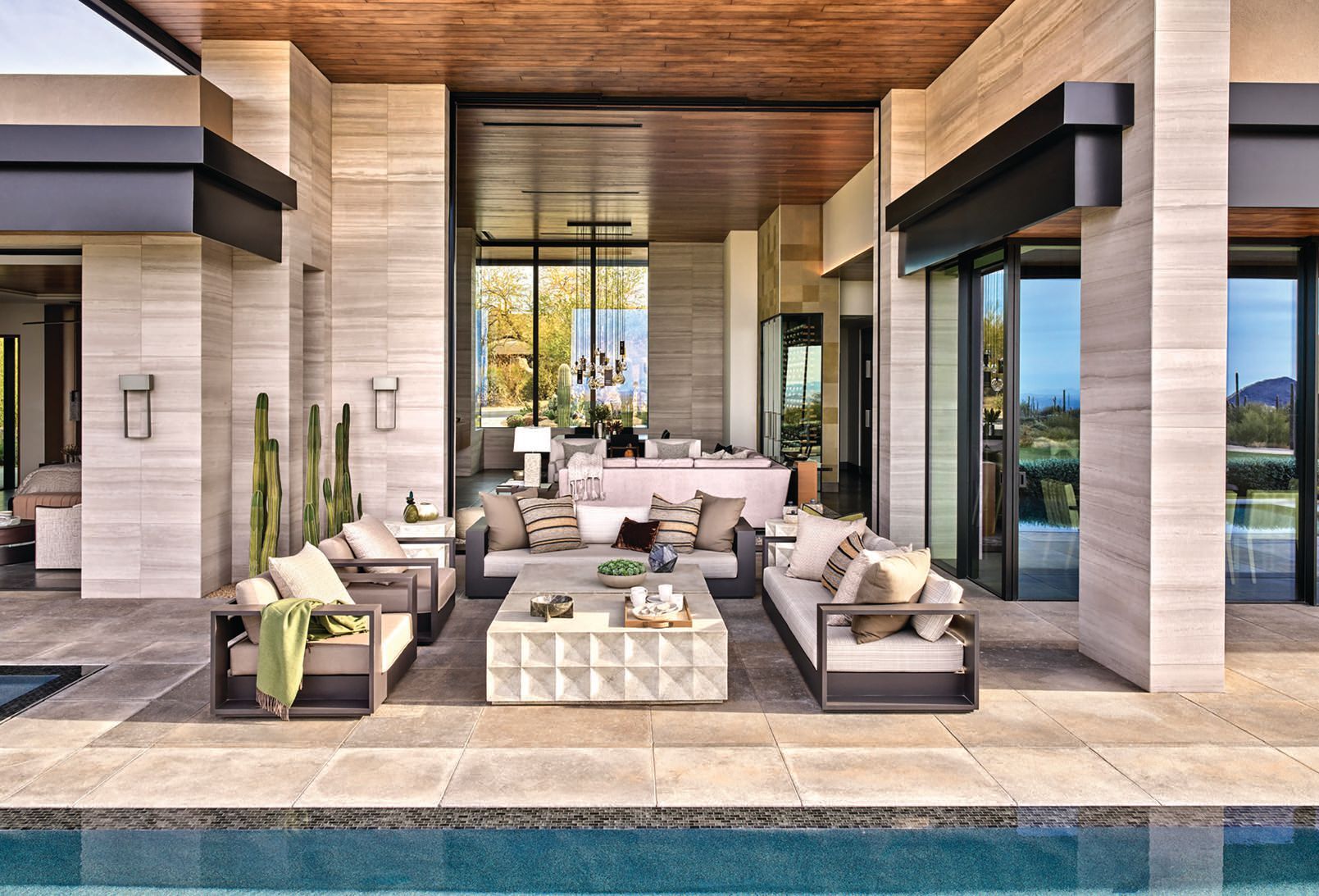 アート・デザイン・音楽 Best Designed Outdoor Living Scottsdale Retreat by Angelica Henry Blends Indoor-Outdoor Living