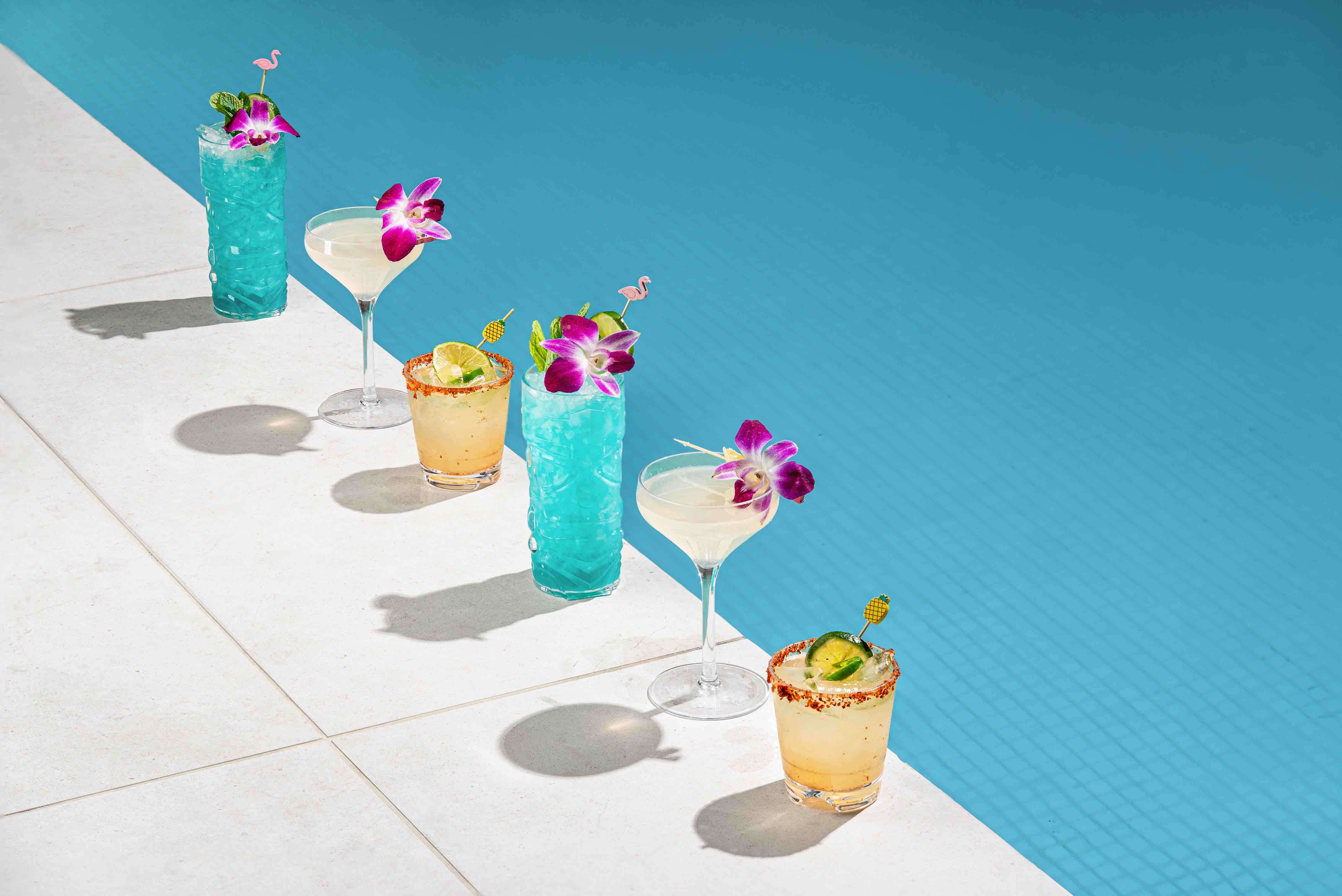 Spritz_Cocktails-Beach_Cruiser-Blue_Calypso-Coming_In_Hot_KeyLimePhoto_448