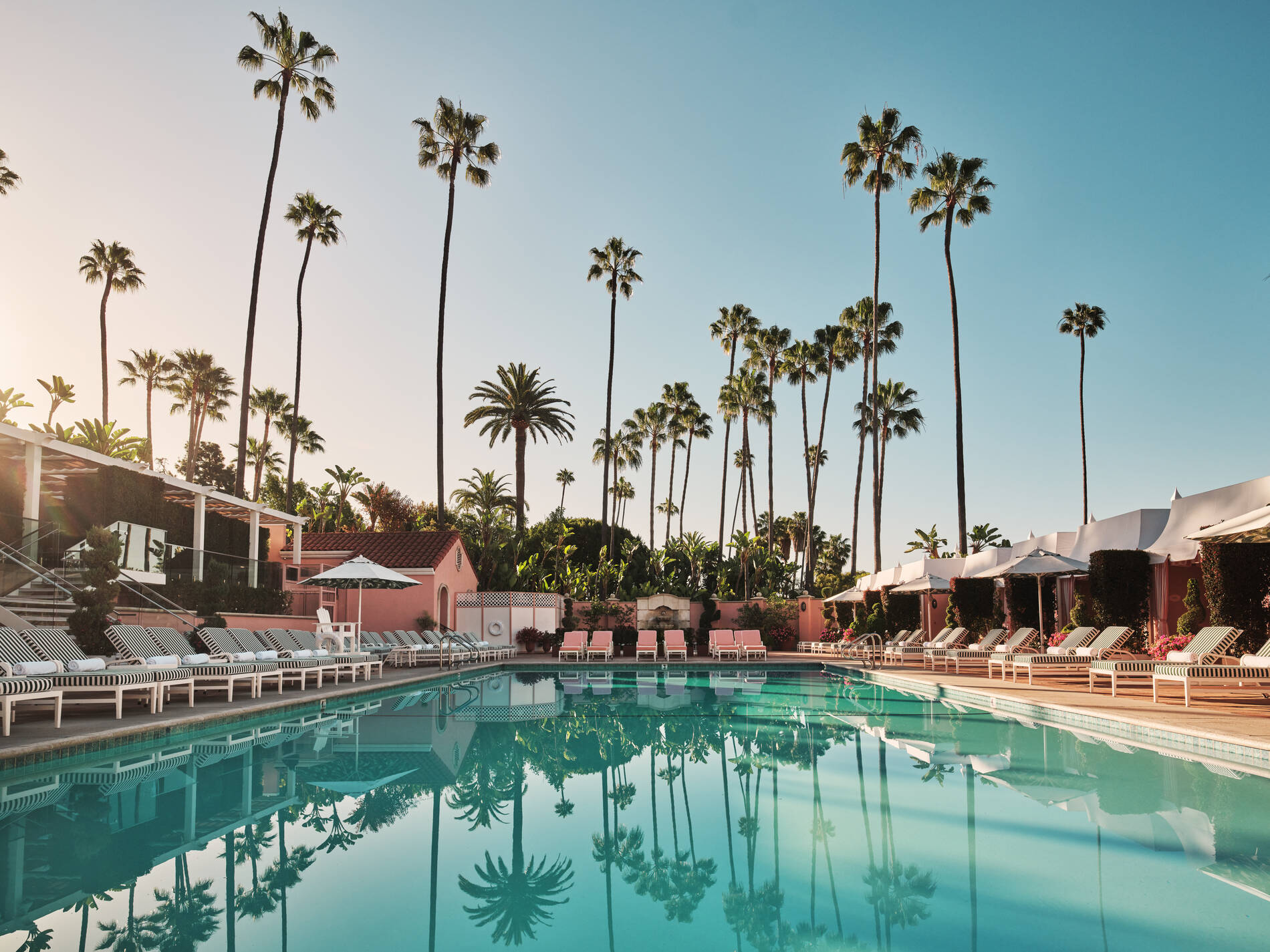 The_Beverly_Hills_Hotel_Pool